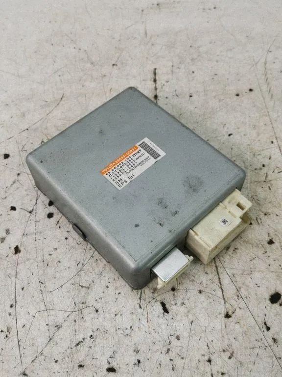 Módulo de cremallera OEM 8965005091 Toyota usado image 2