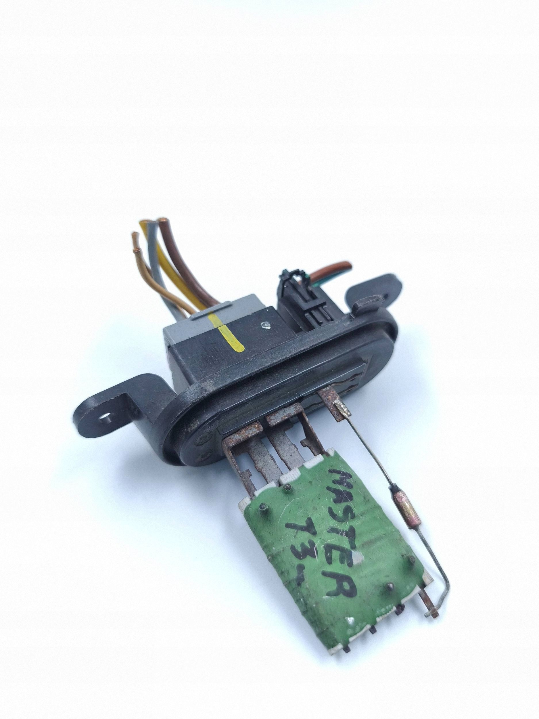 Lämmityspuhaltimen rele OEM A51004200 Mercedes-Benz