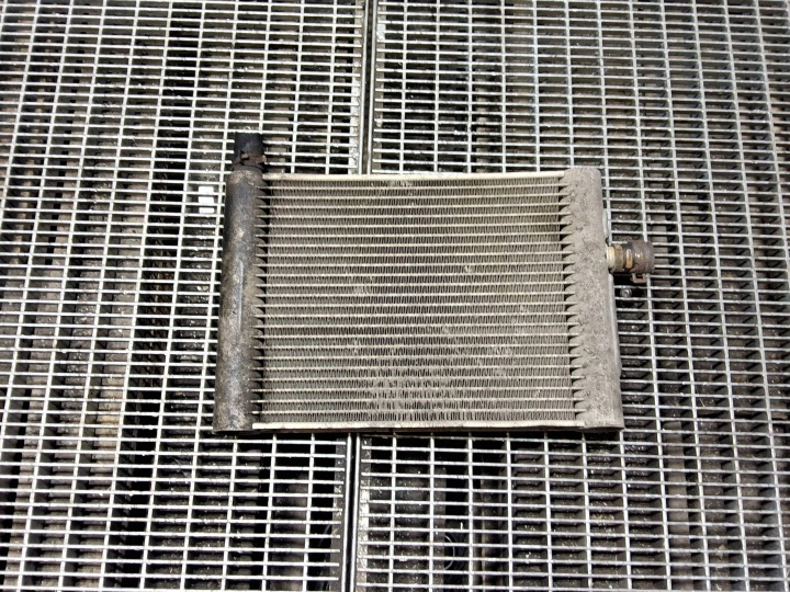 Land Rover OE PCC500590 radiatore carburante