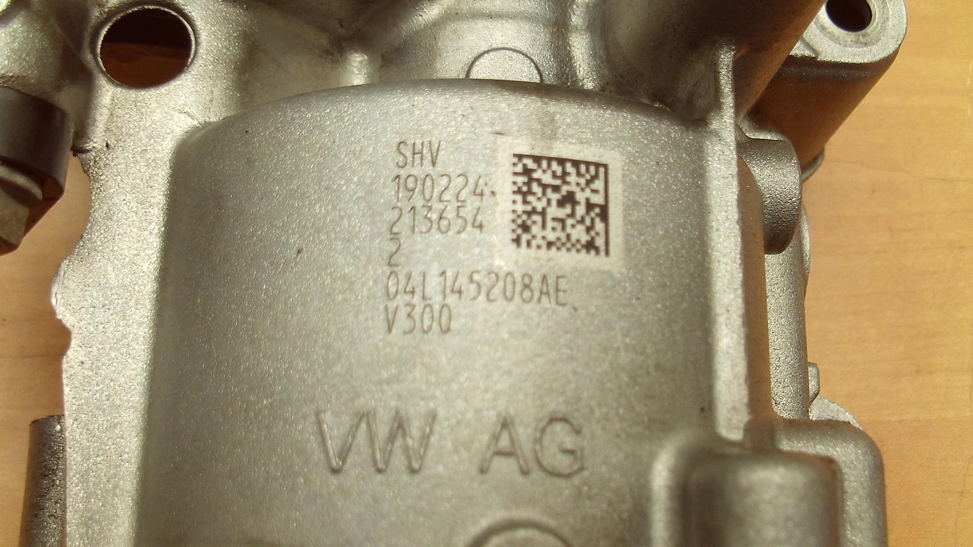 Öljypumppu OEM 04L145208AE & pyörä 2.0 TDI:lle