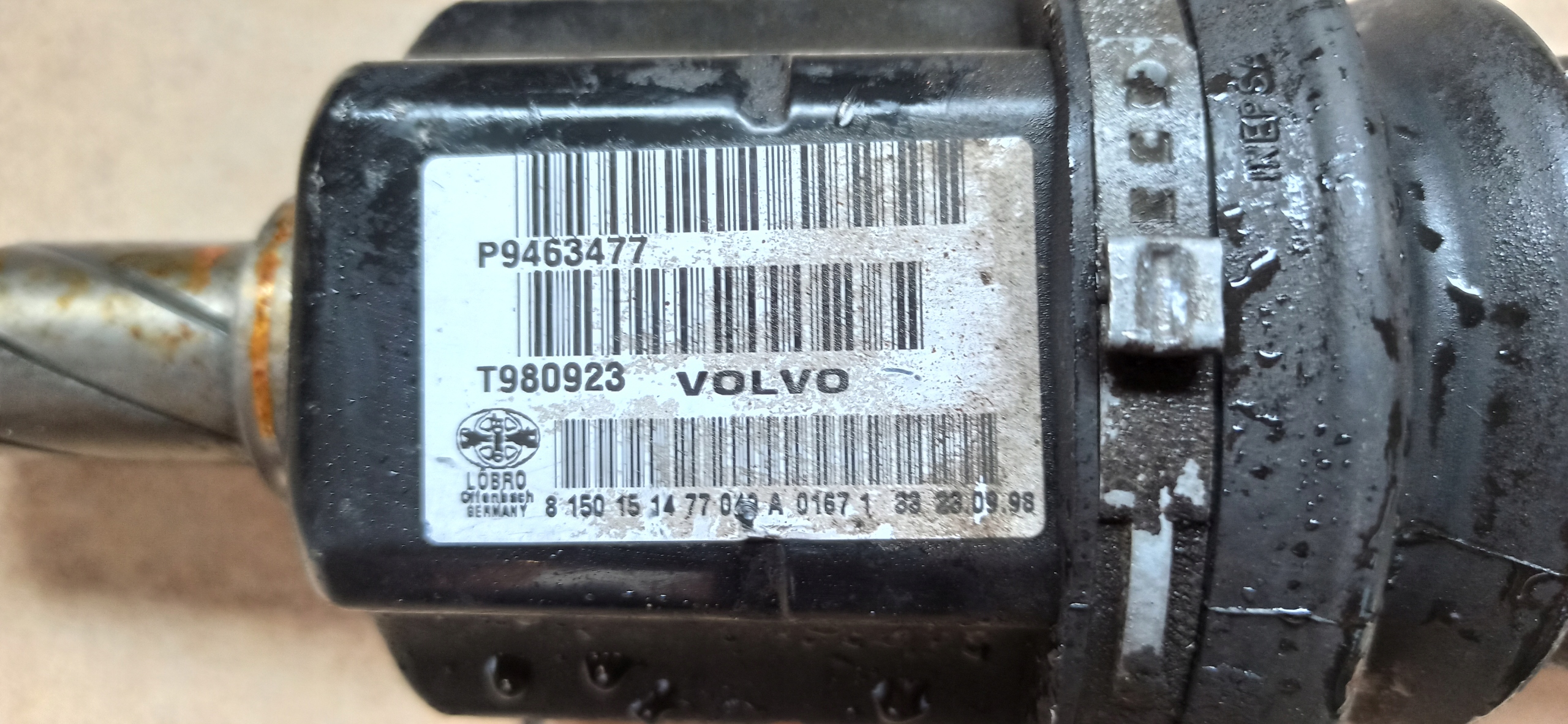 Volvo Left Half Shaft OEM 9463477 - Used