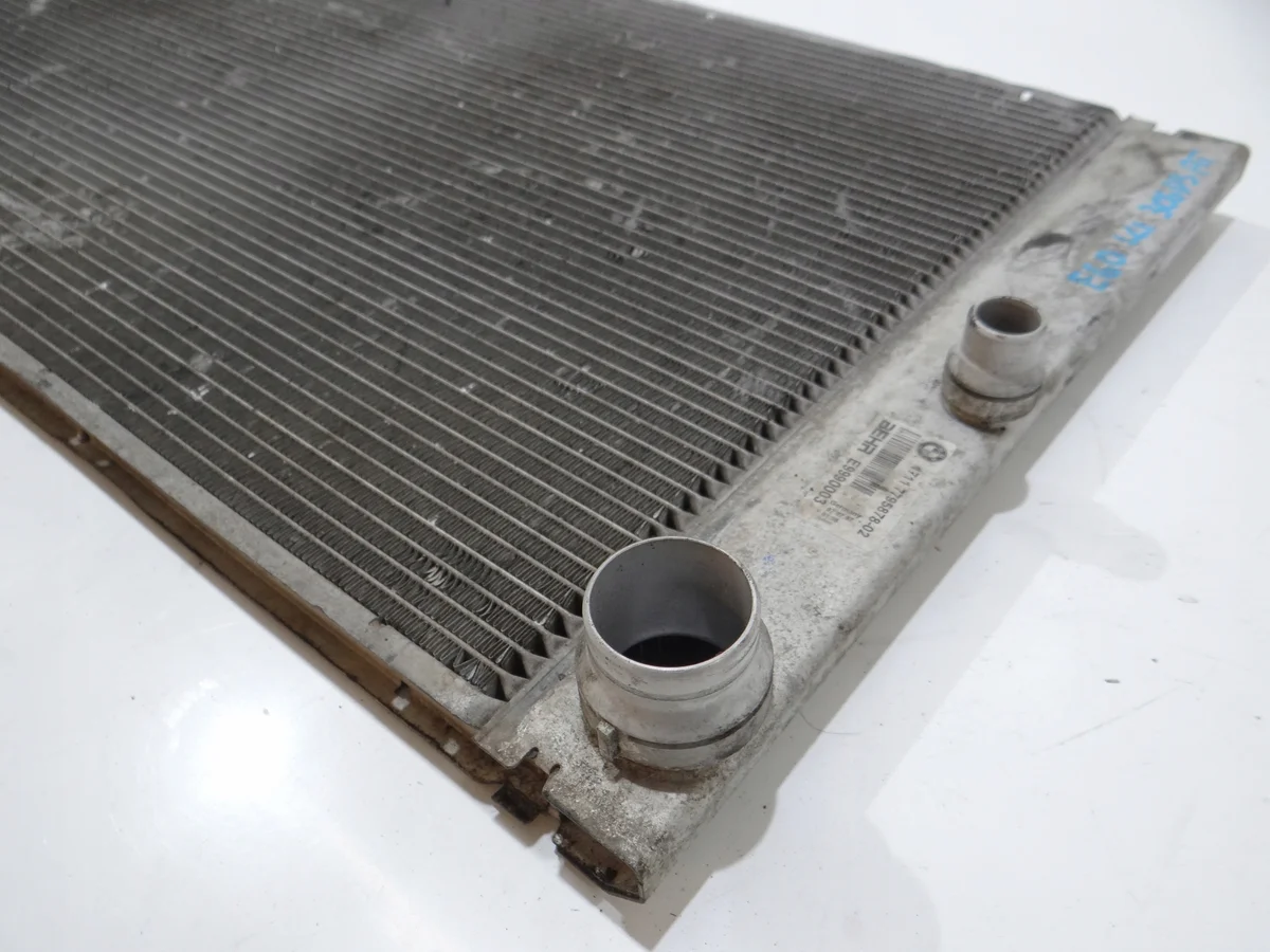 BMW 7795878 Wasserkühler gebraucht thumbnail 5