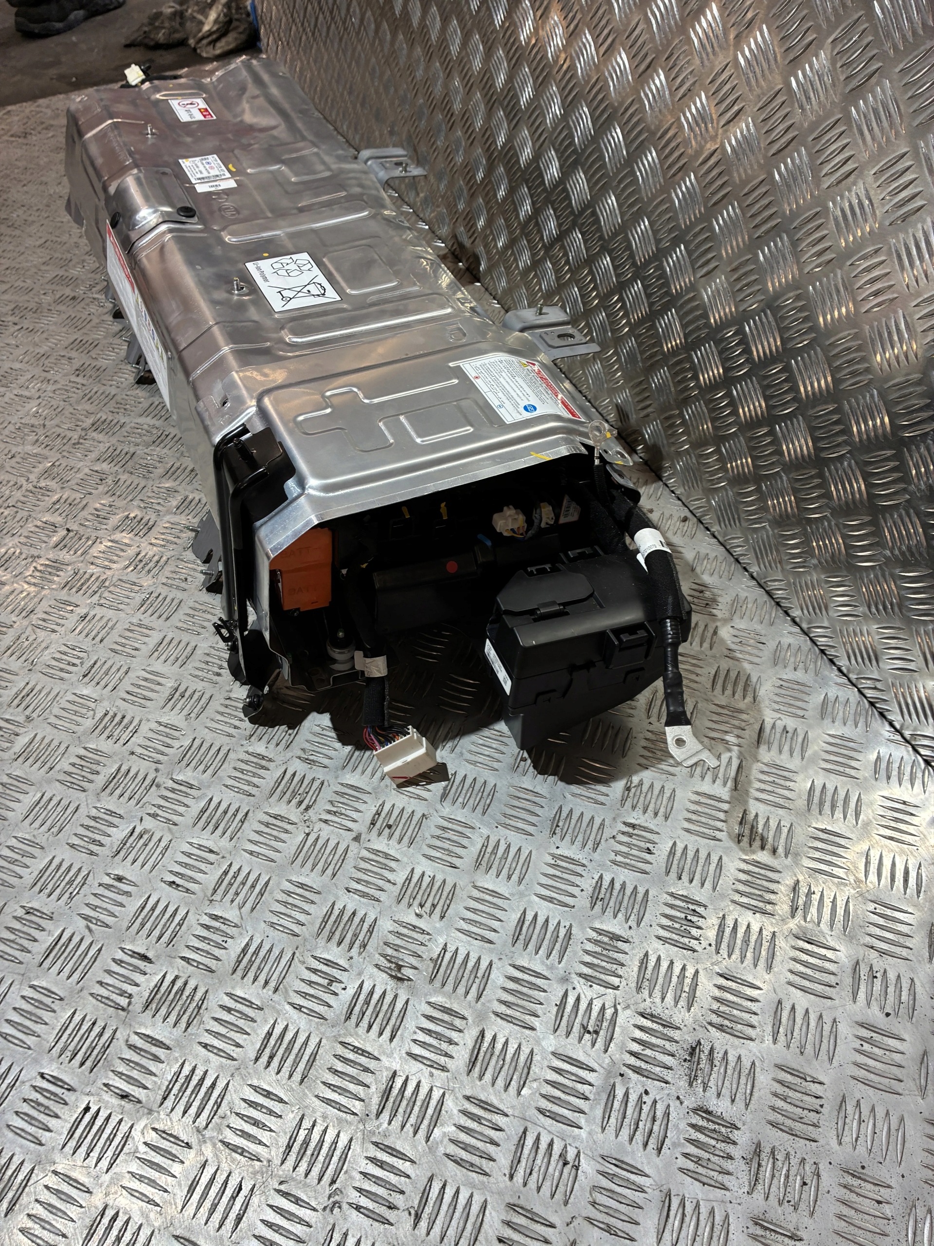Bateria híbrida Hyundai Kona OEM 37501-CM020 image 3