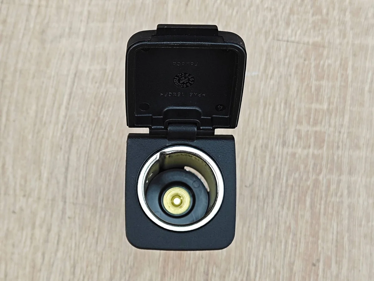 Prise 12V VW Amarok Ranger BB5T19487BAW image 4