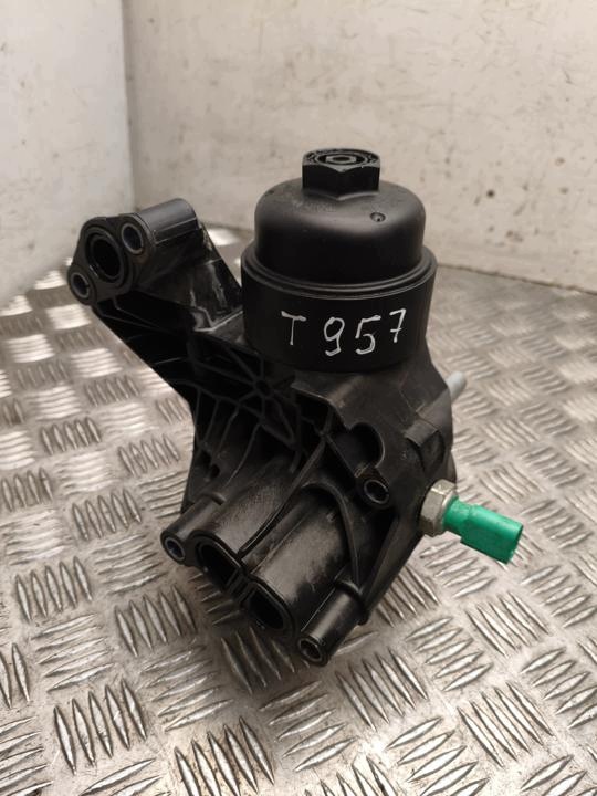 Oliefilterhouder OEM 03N115389T met koeler image 2