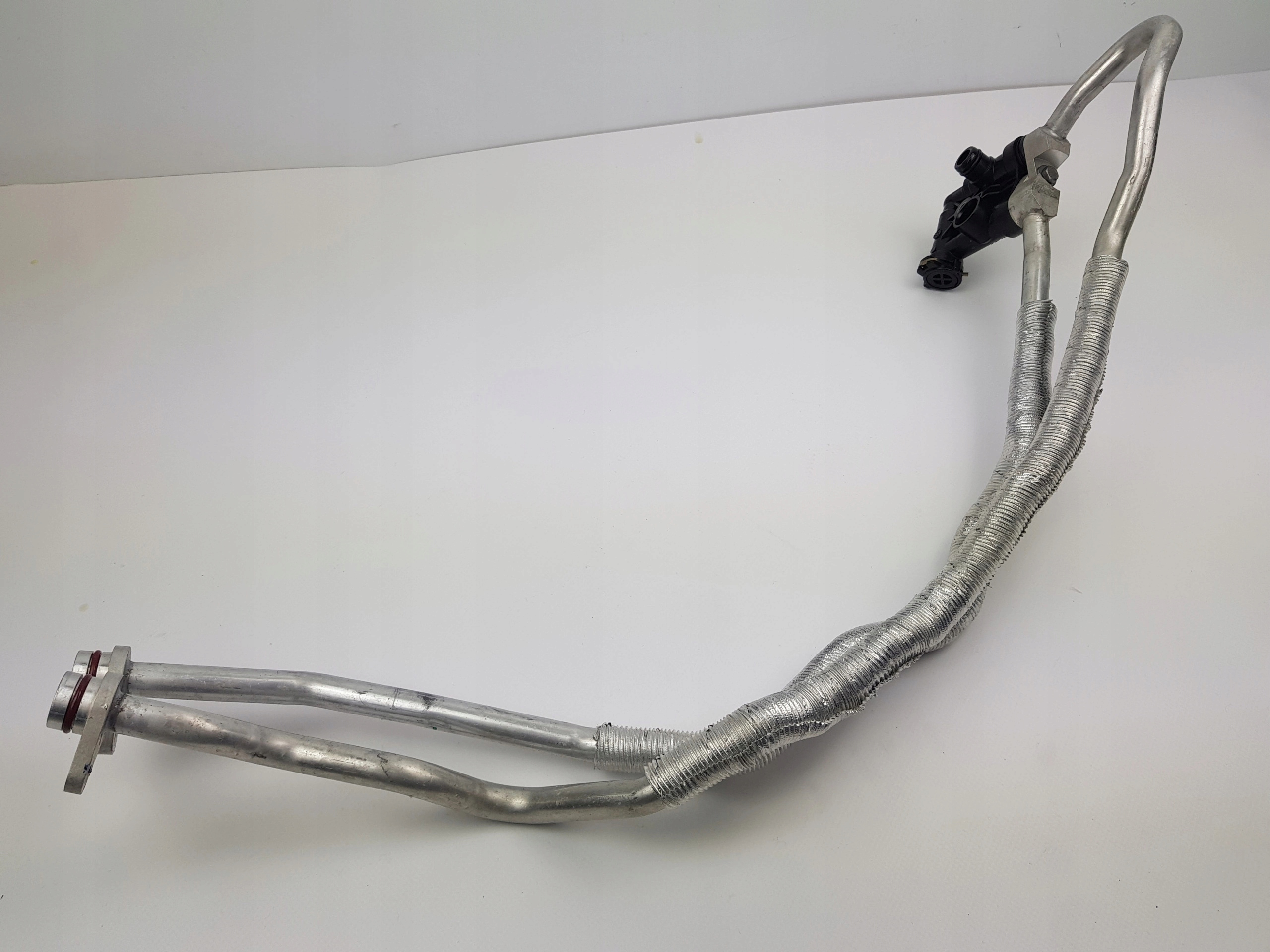 BMW Ölleitung OEM 8854981 für XM G09 - Gebraucht image 3