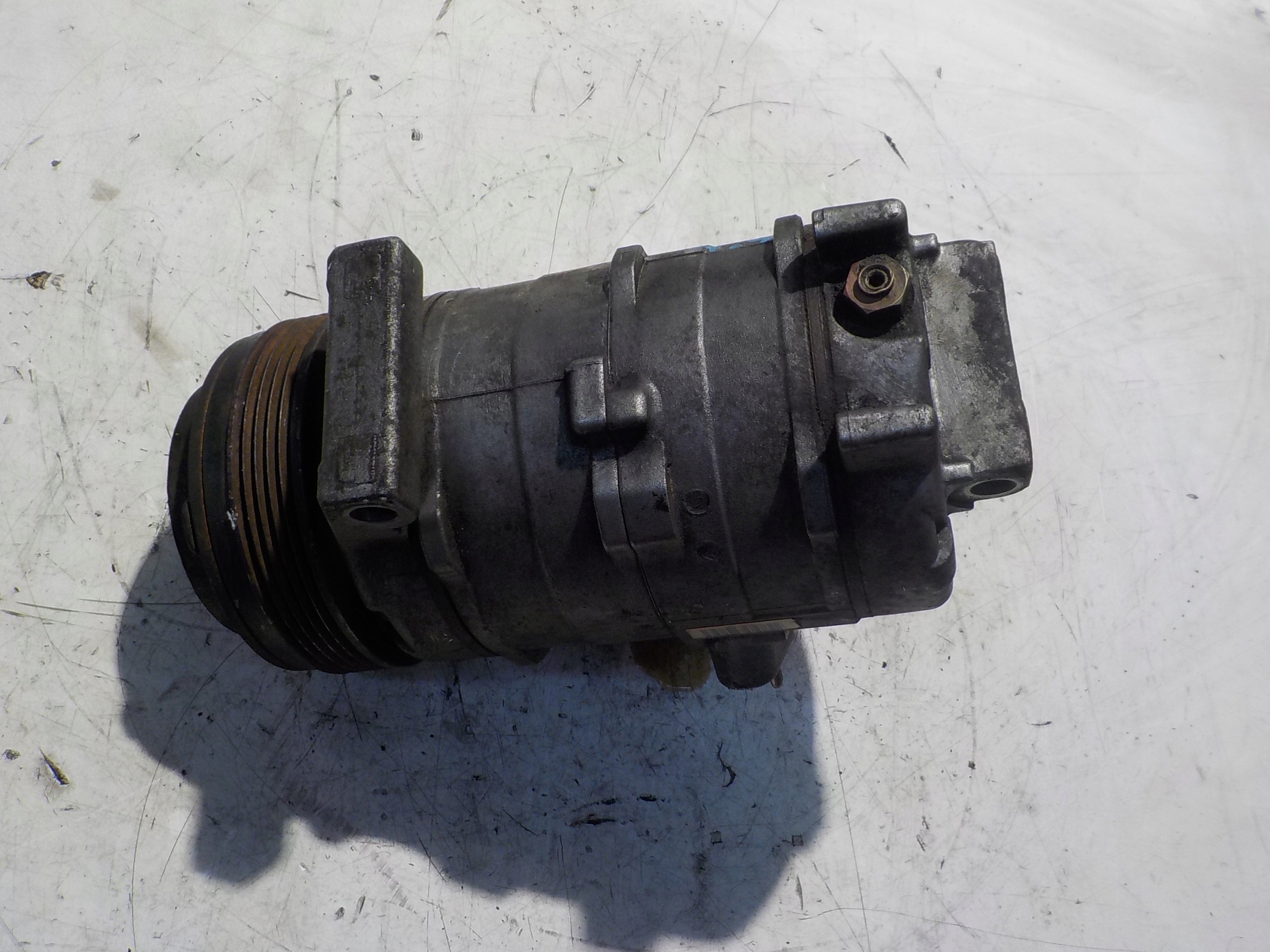 LAND RANGE ROVER L322 4.4 V8 286KM 448S2 Klimakompressor 447200-3325 image 3
