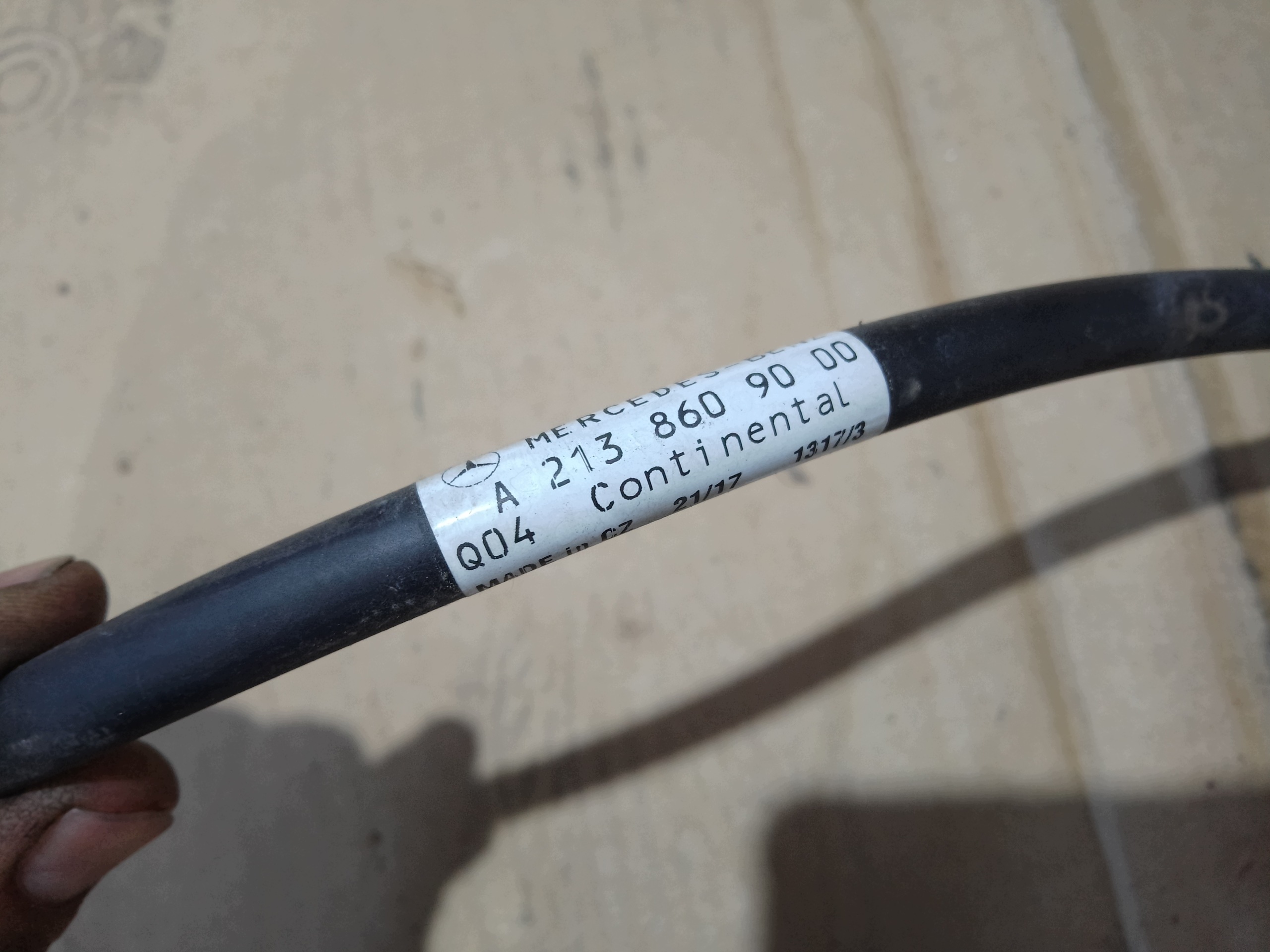 Mercedes-Benz OE A2138609000 Scheibenwasserdüsen image 4