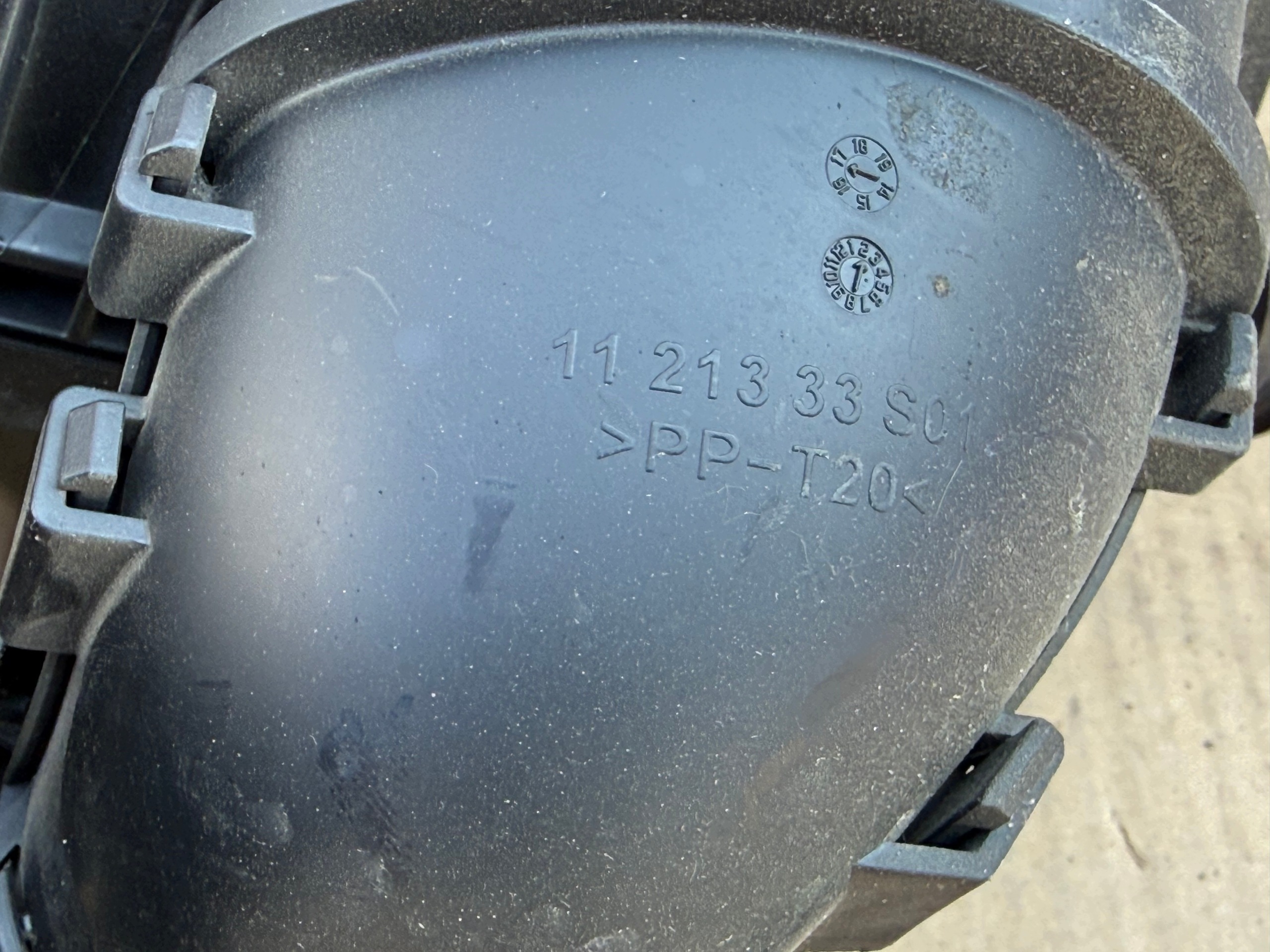 Luftfilterhus Opel Mokka A 1.5 cdti OEM 13490988 image 9