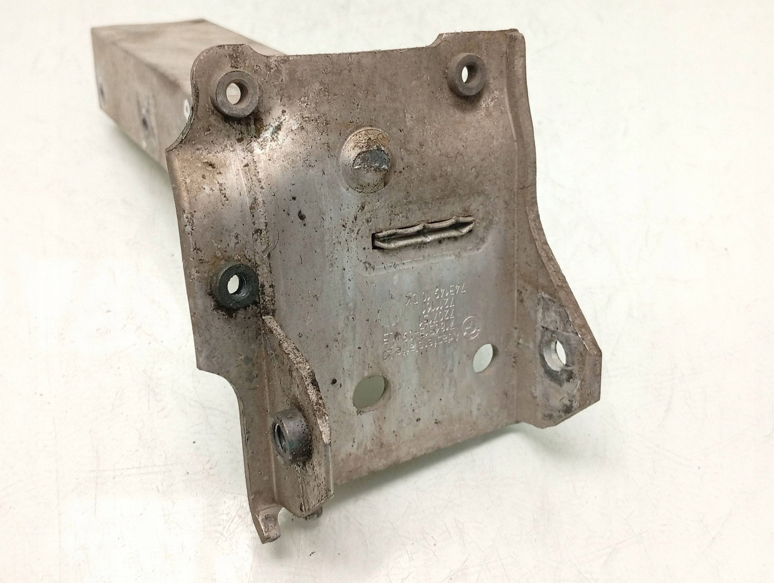 Support zone de déformation gauche OEM 7158873 BMW 5 F10/F11 image 5