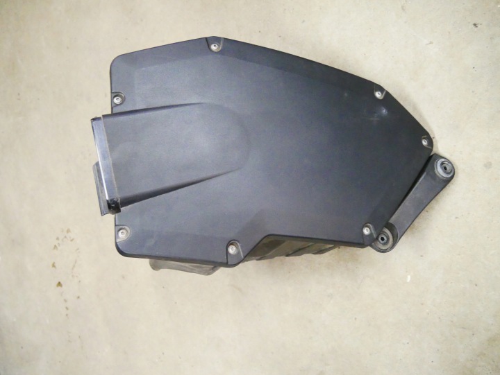 BMW E90 E91 E92 E93 E81 E84 E87 N52 N53 Luftfilterhus 7555287