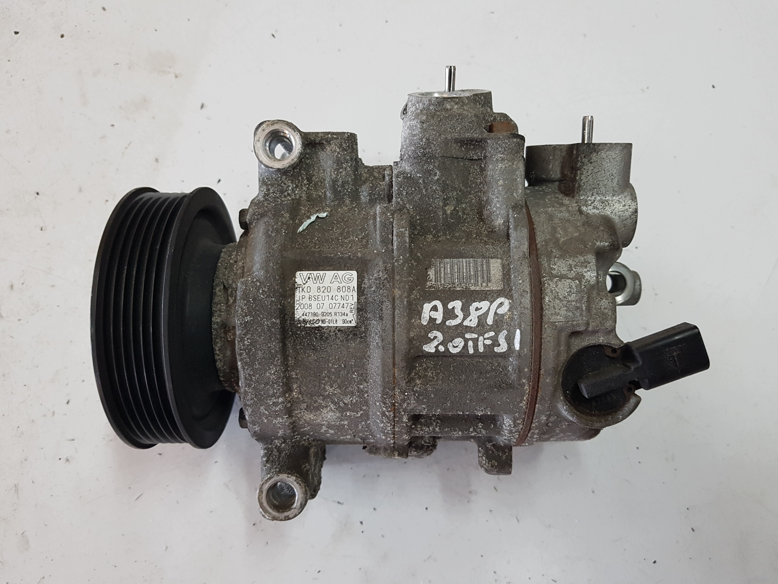 Airco Compressor VW Golf VI 2.0 TSI 1K0820808A image 2