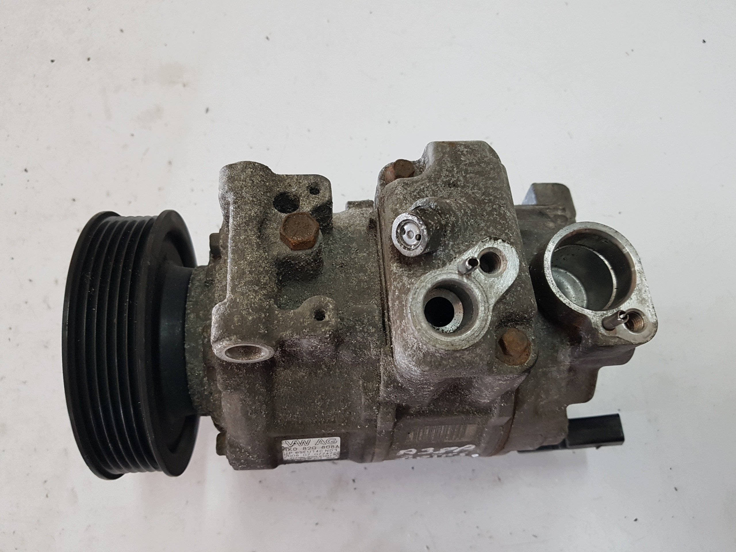 Airco Compressor VW Golf VI 2.0 TSI 1K0820808A image 3