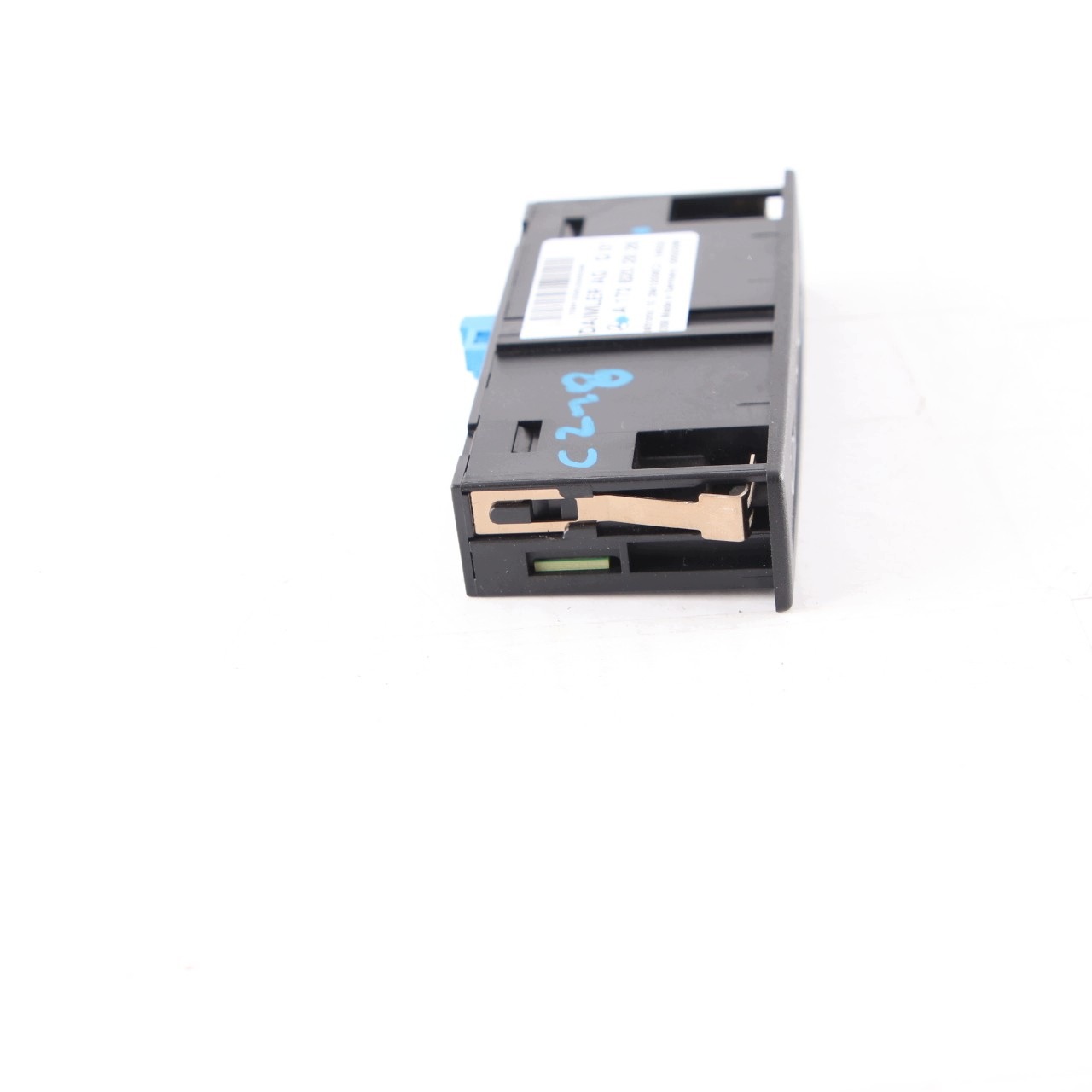 Tomada USB Mercedes-Benz OEM A1728202826 para Classe E W212 image 6