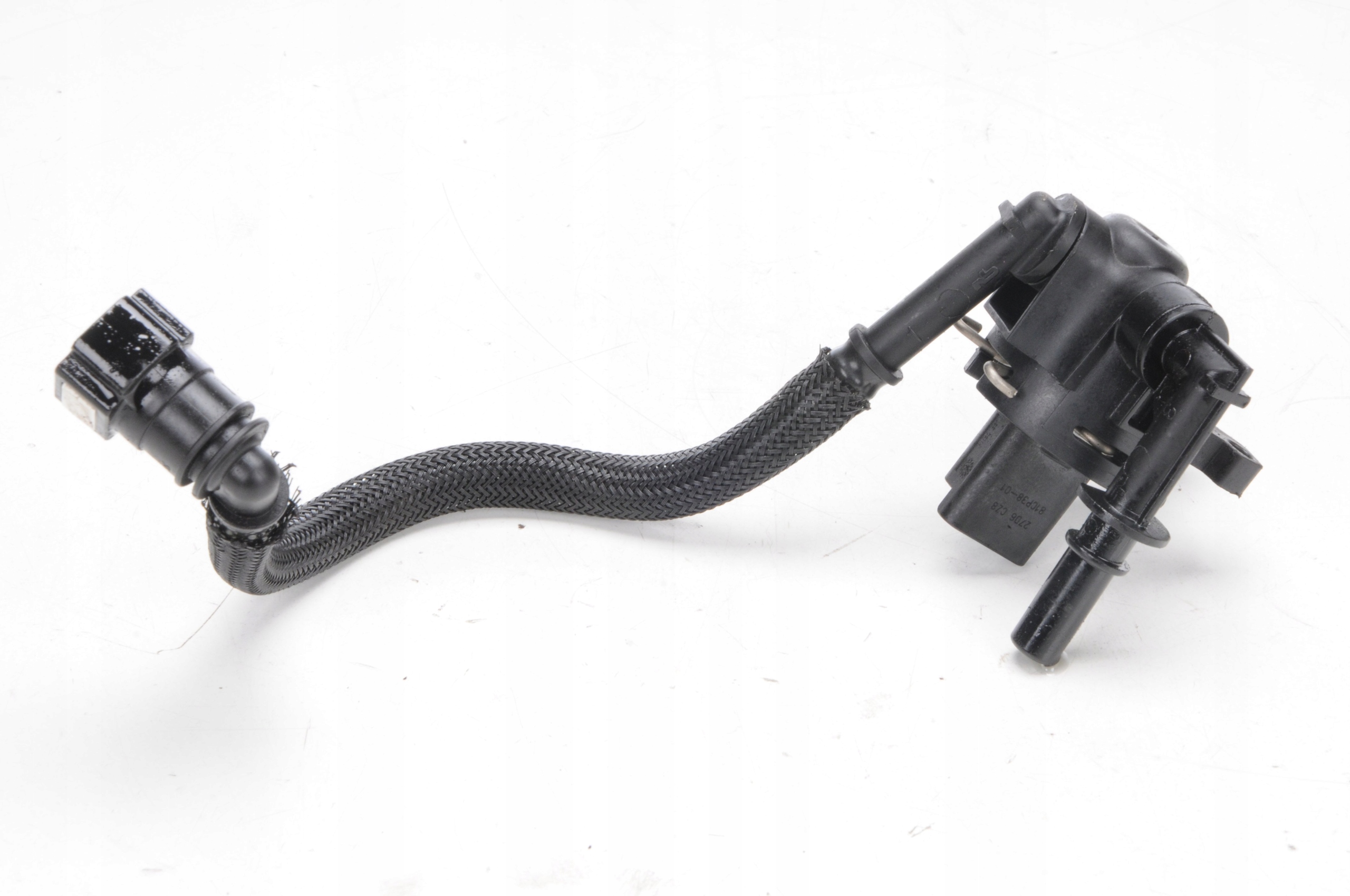Gebrauchte Kraftstoffleitung OEM 81CP38-01 für Ford 2.0 Euro 6 image 3