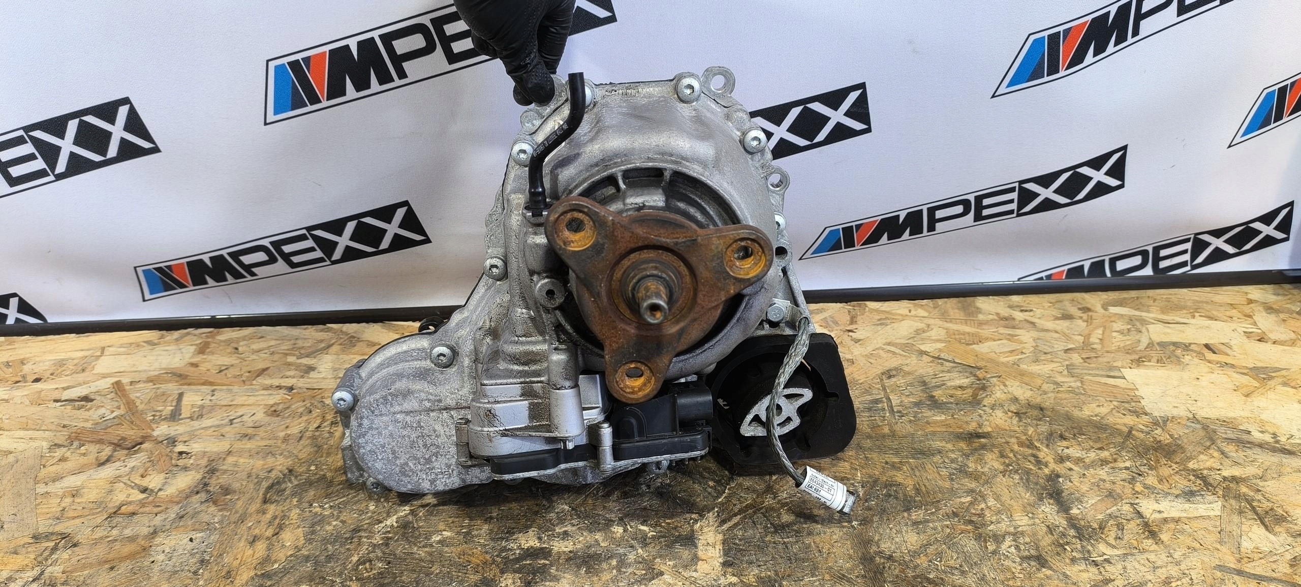 BMW OE 8643149 Verteilergetriebe - Gebraucht image 3