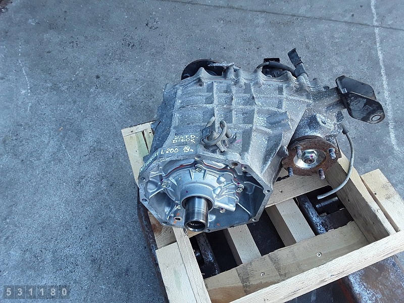 Mitsubishi L200 Verteilergetriebe OEM 3200a194 - Gebraucht