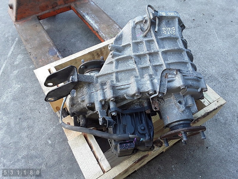 Mitsubishi L200 Verteilergetriebe OEM 3200a194 - Gebraucht image 4