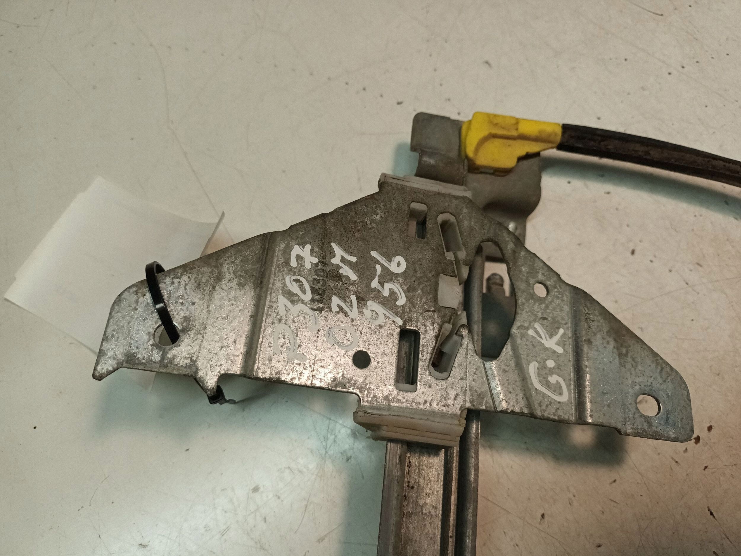 Manuaalinen ikkunanohjain taka vasen OEM 115281ARGK