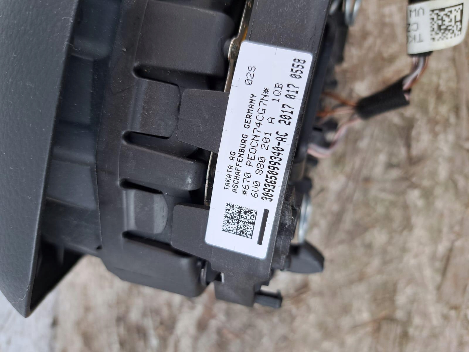 Airbag condutor OEM 6V0880201A para Skoda Fabia III image 4