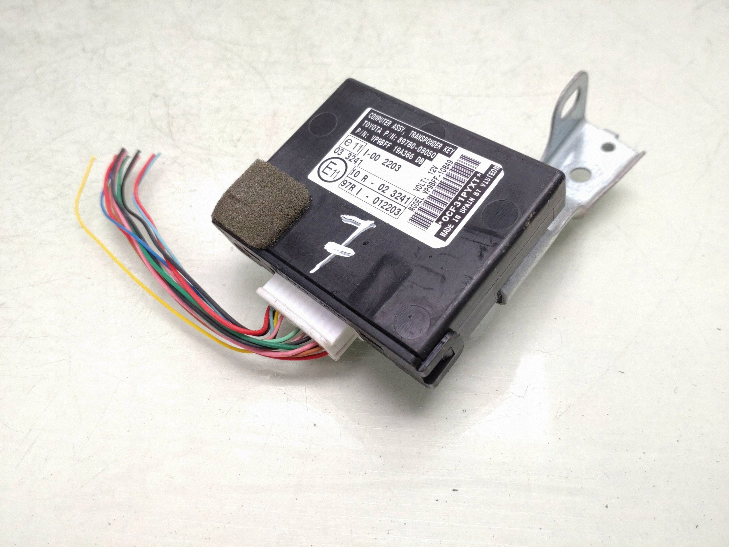 Módulo Imobilizador Toyota OEM 8978005050 - Usado image 2