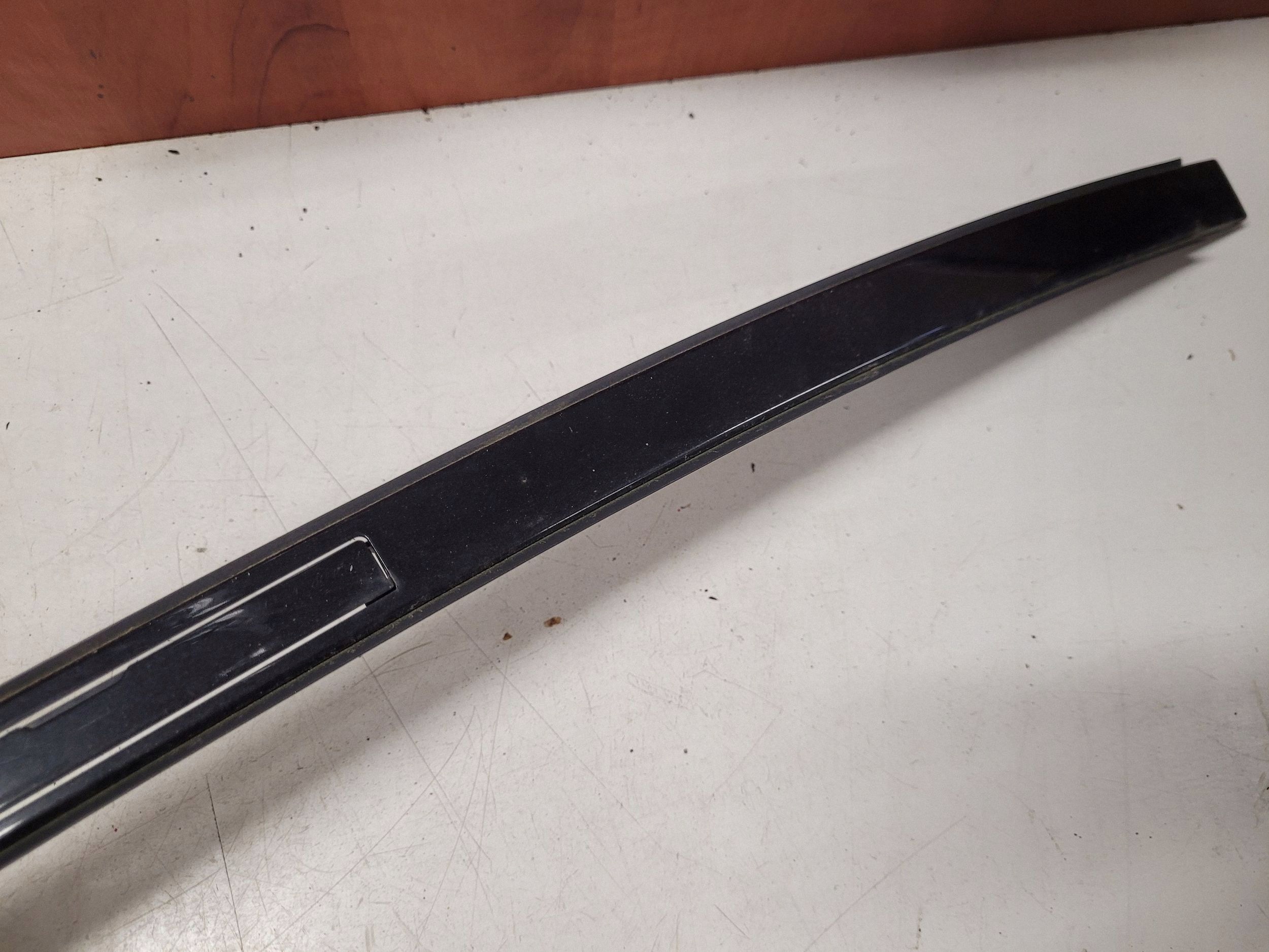 Kattolista vasen OEM JUT72690 BMW 3 E90 E91 image 3