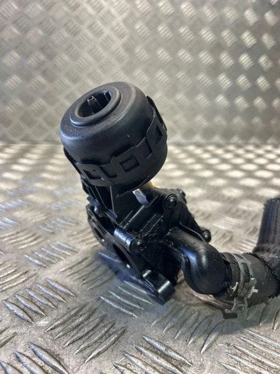 Lämmitysventtiili OEM 059121737AR VW Touareg III:lle image 3