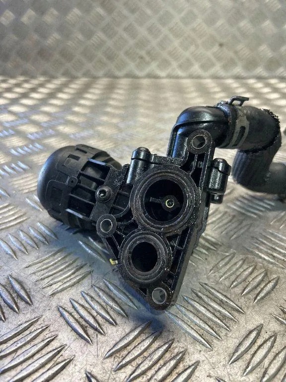 Lämmitysventtiili OEM 059121737AR VW Touareg III:lle image 5