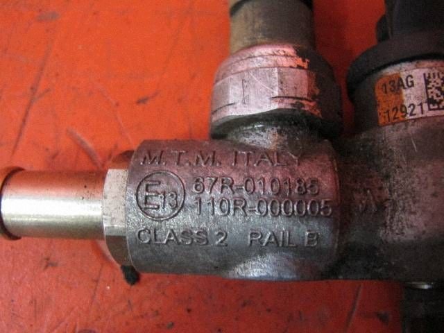 LPG-suutinraide OEM 67R-010185 Opel Astra H:lle