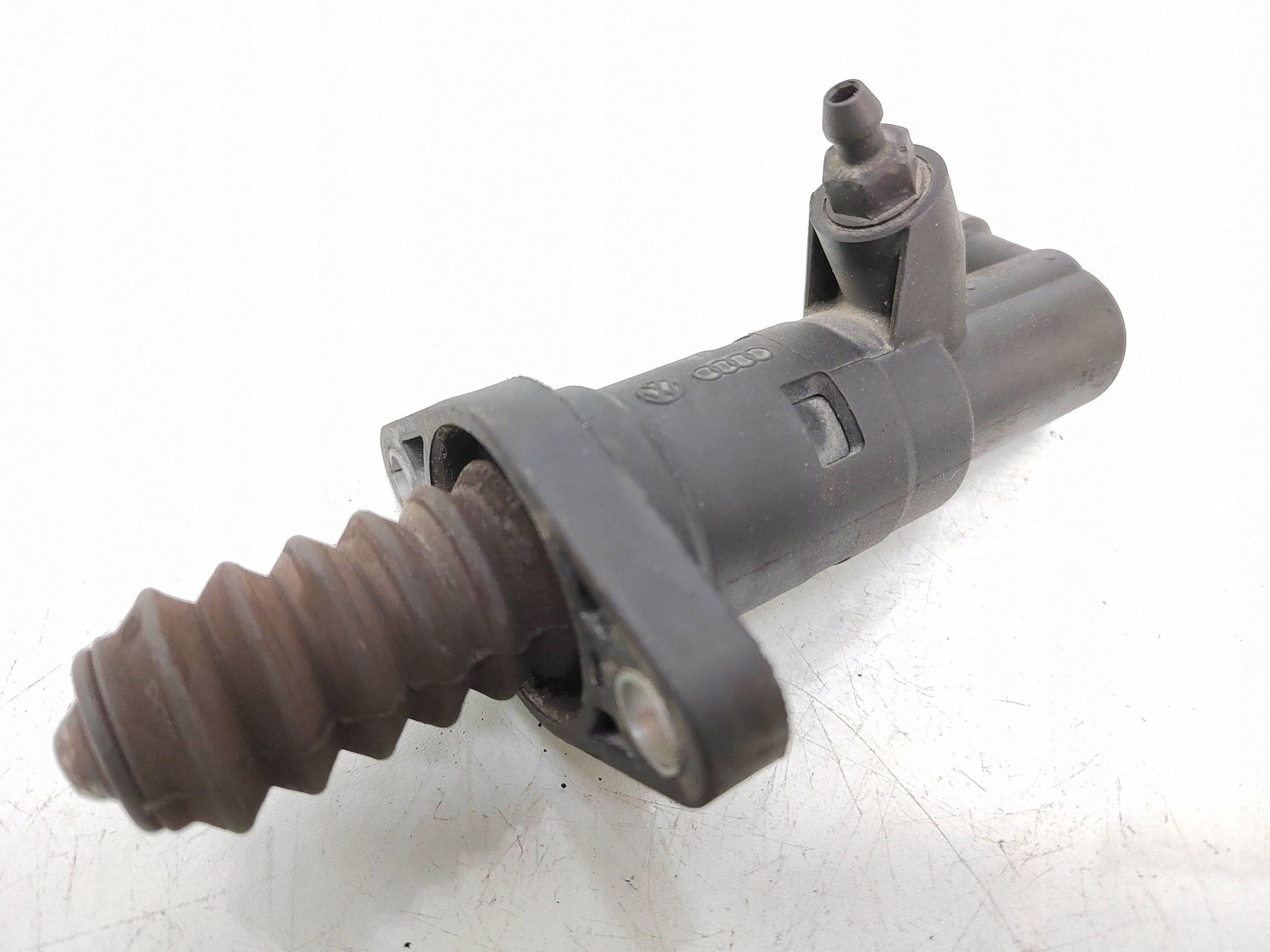 Kupplungszylinder OEM 1K0721261L für VW Touran 1.6L Diesel image 2