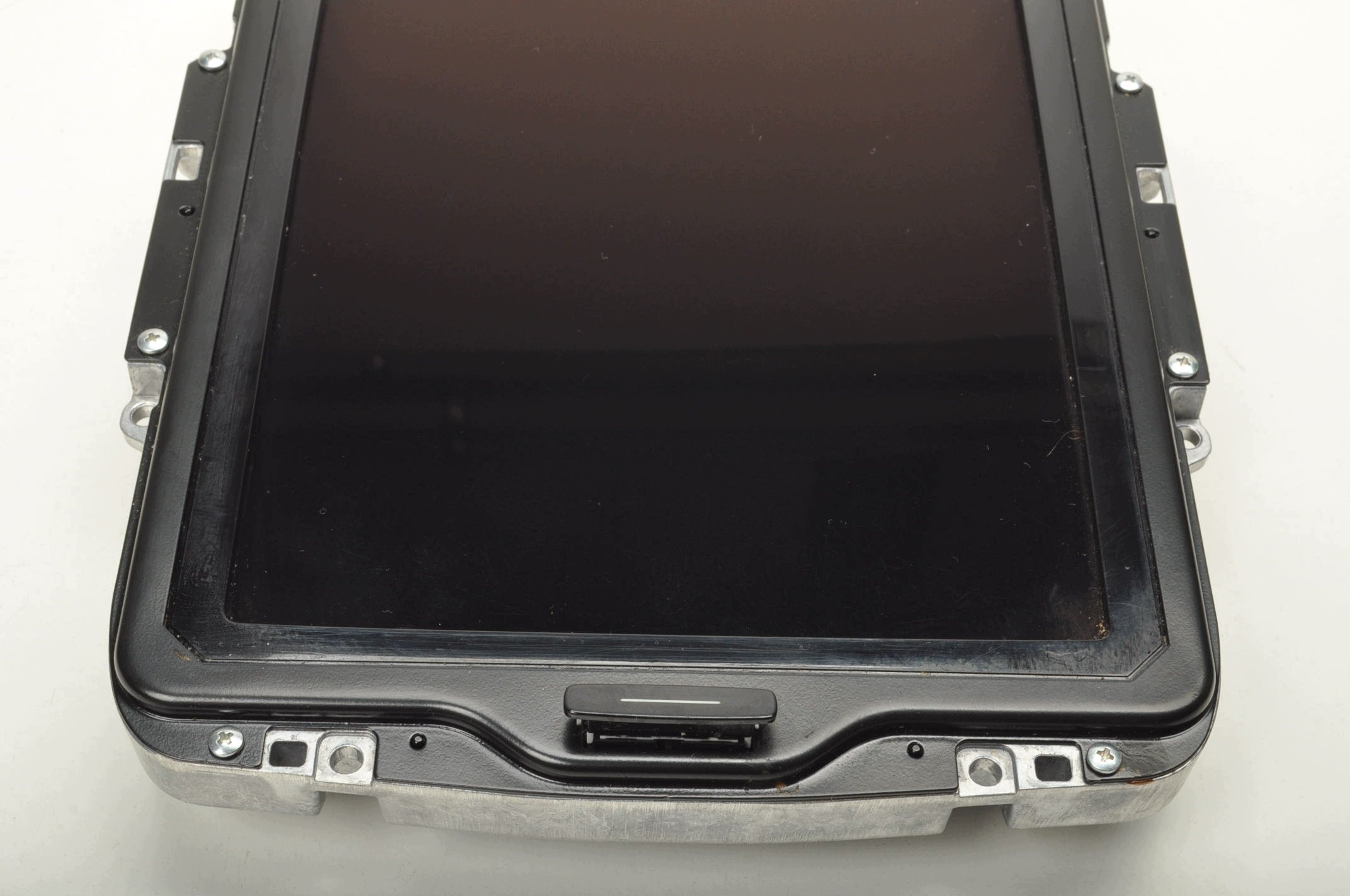 Volvo XC40 Navigation Screen OEM 31682851 - Used image 5