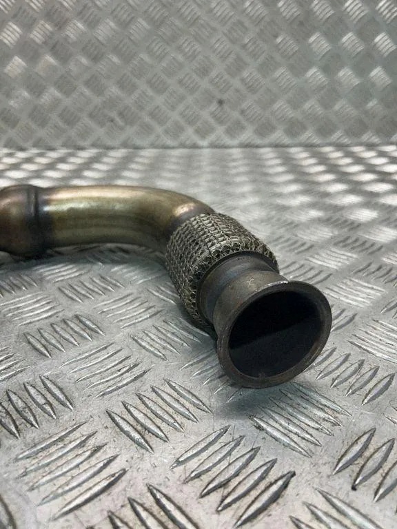 Coletor de Escape OEM 059253034CC Audi A7 3.0L Diesel image 4