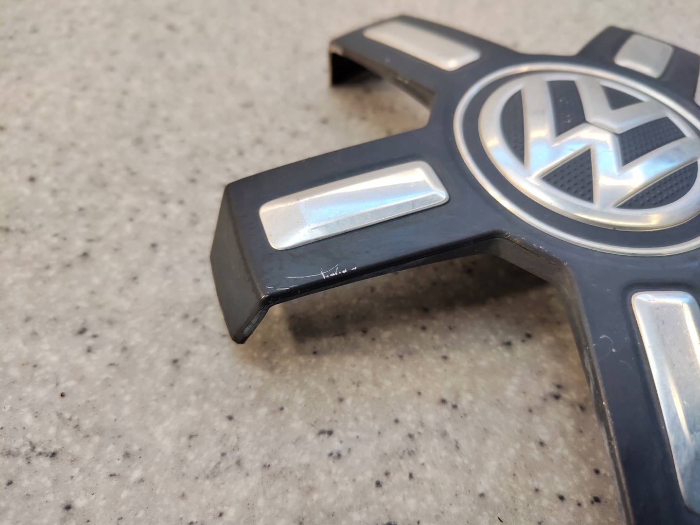 DEKIELEK 3G0601149C VW TIGUAN II 5NA 2.0 TDI