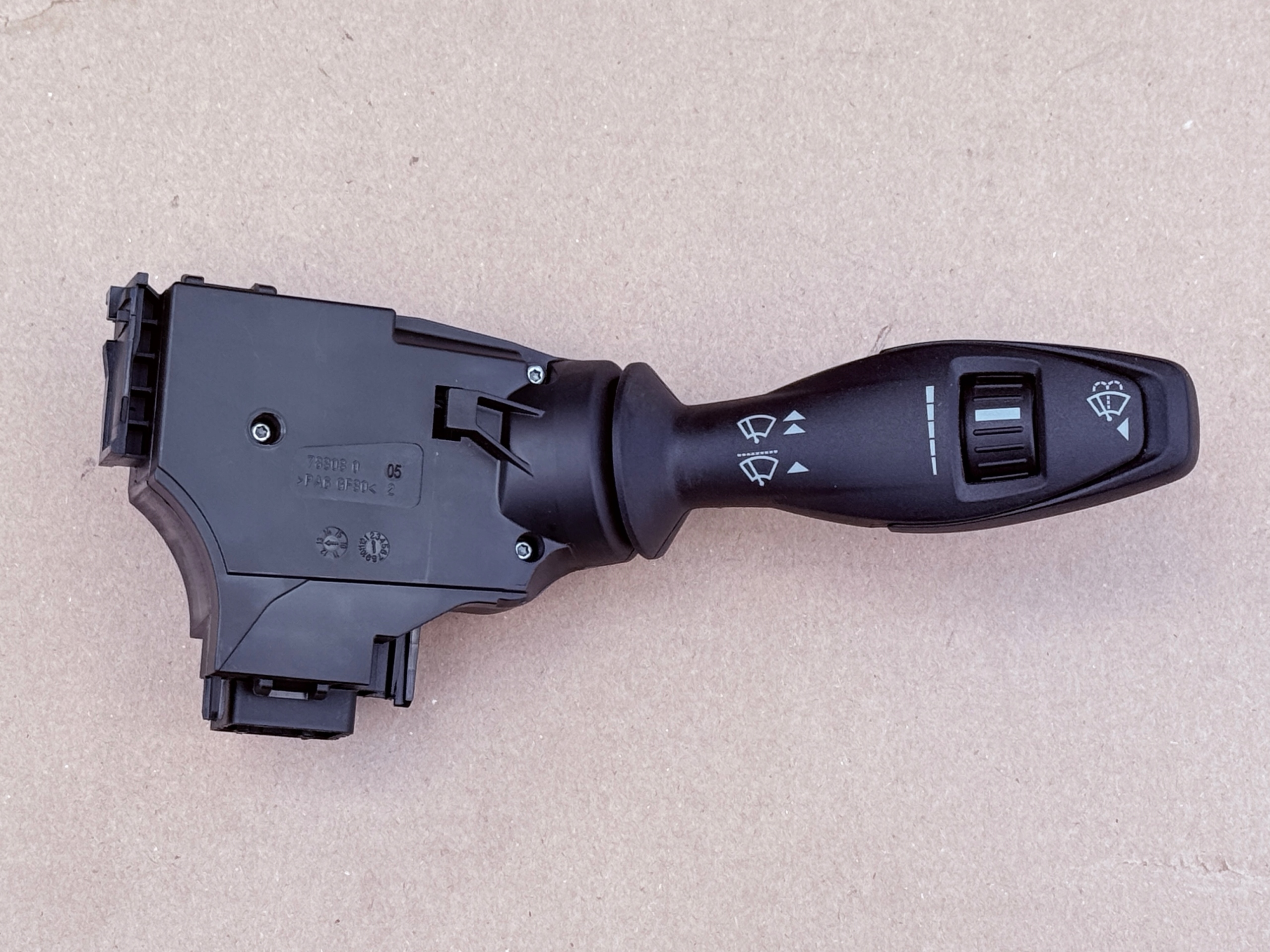 Schalter Ford Fiesta MK7 OEM 8A6T-13335-BC image 9