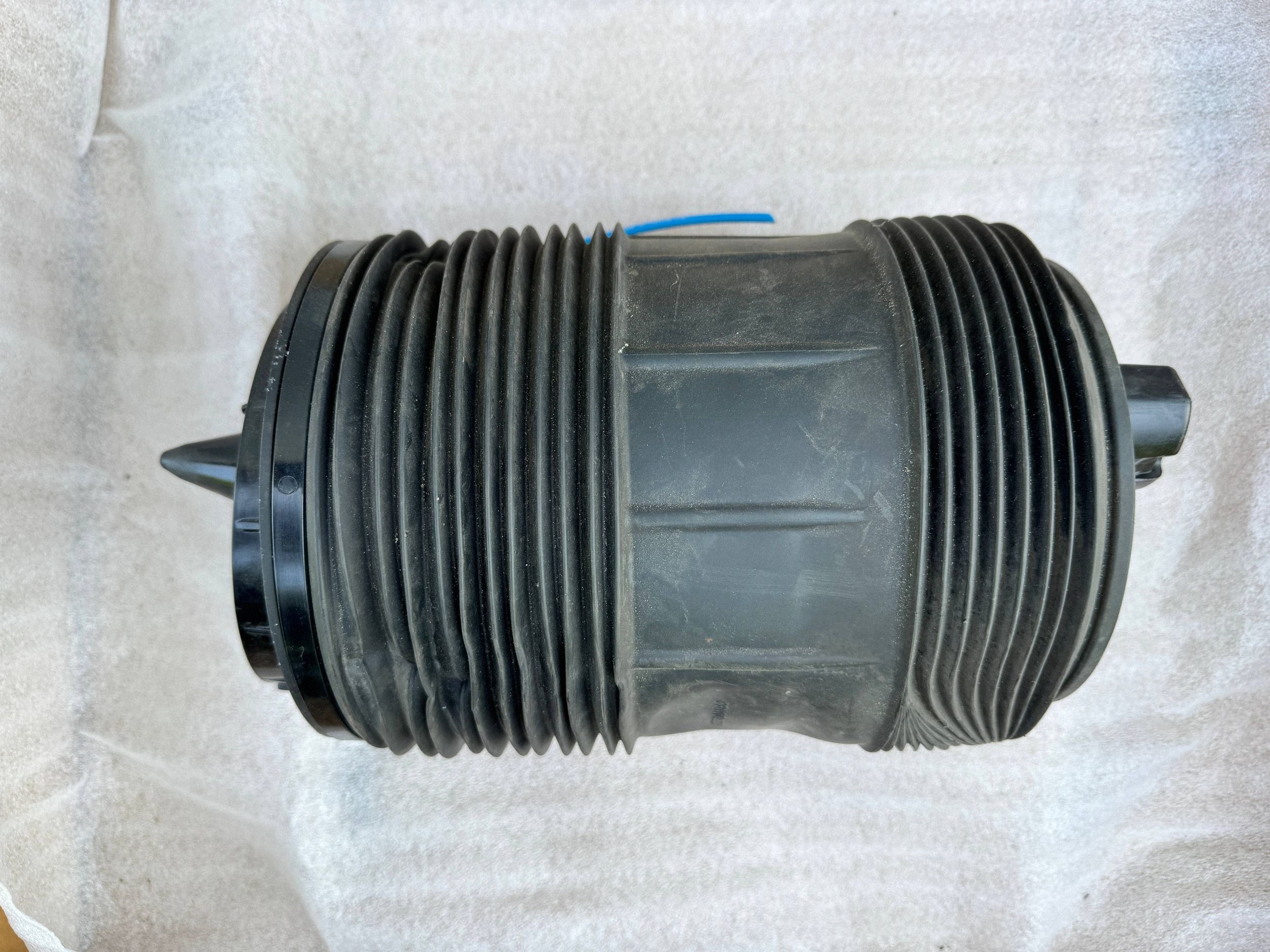 Audi OE 80A616002F Hintere Luftfederung