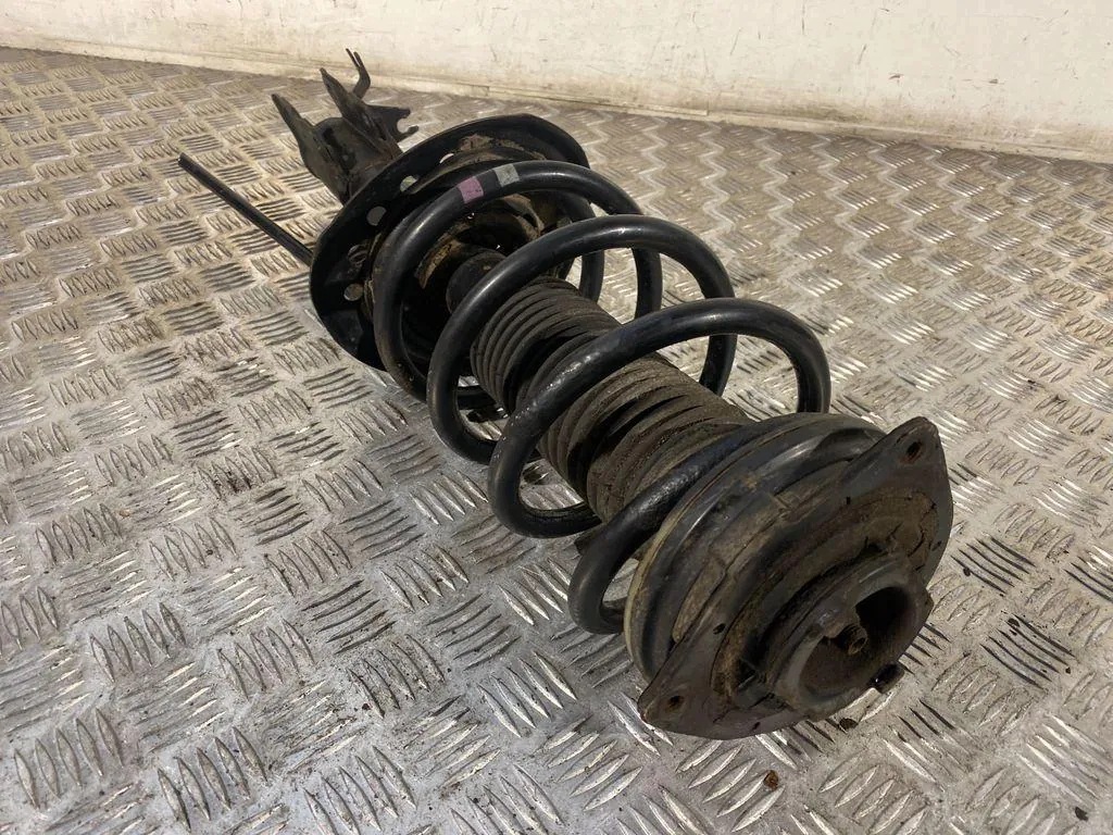 OEM 54303BR04A Front Left MacPherson Strut Nissan