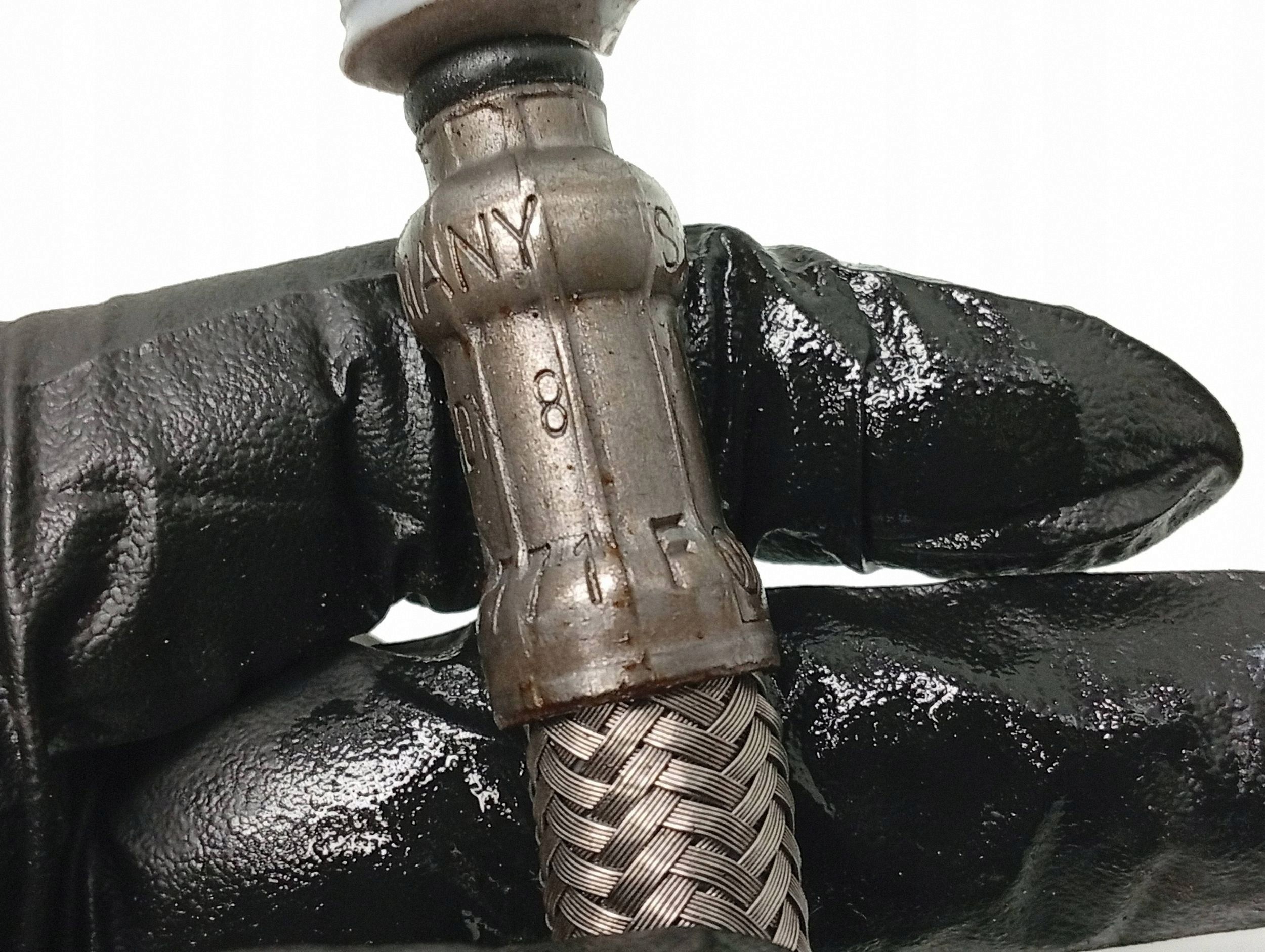 VW Turbo Smörjningsrör OEM 07Z145771F - Begagnad image 6