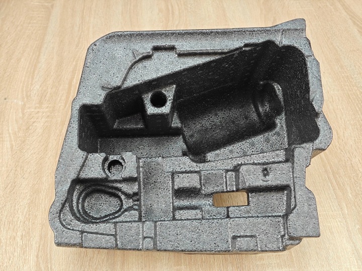 Cassetto portaoggetti BMW 8 G16 G15 G14 6876980 30km