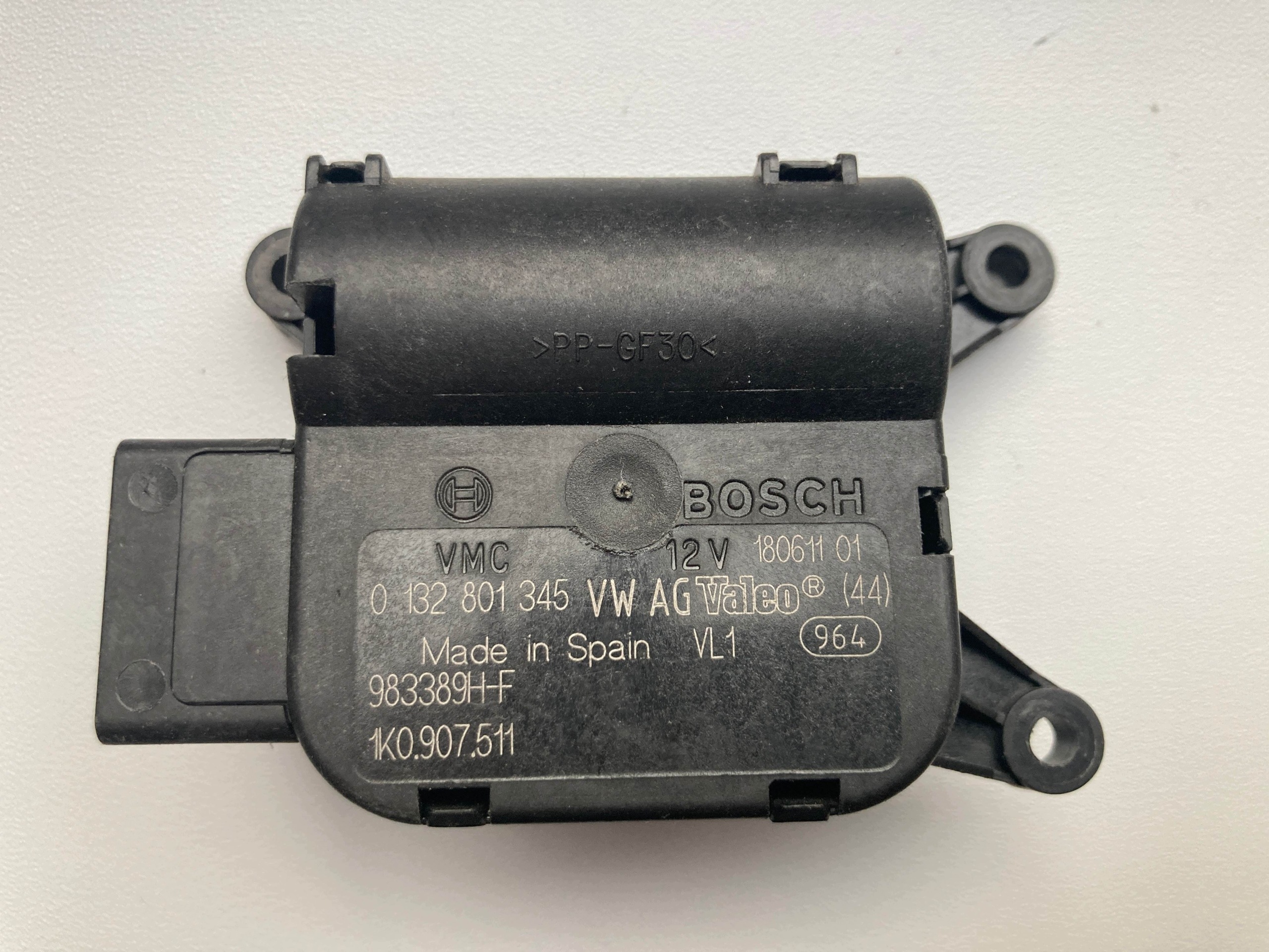 Motor de válvula Audi A3 (8P1) OEM 1K0907511 - Usado image 2