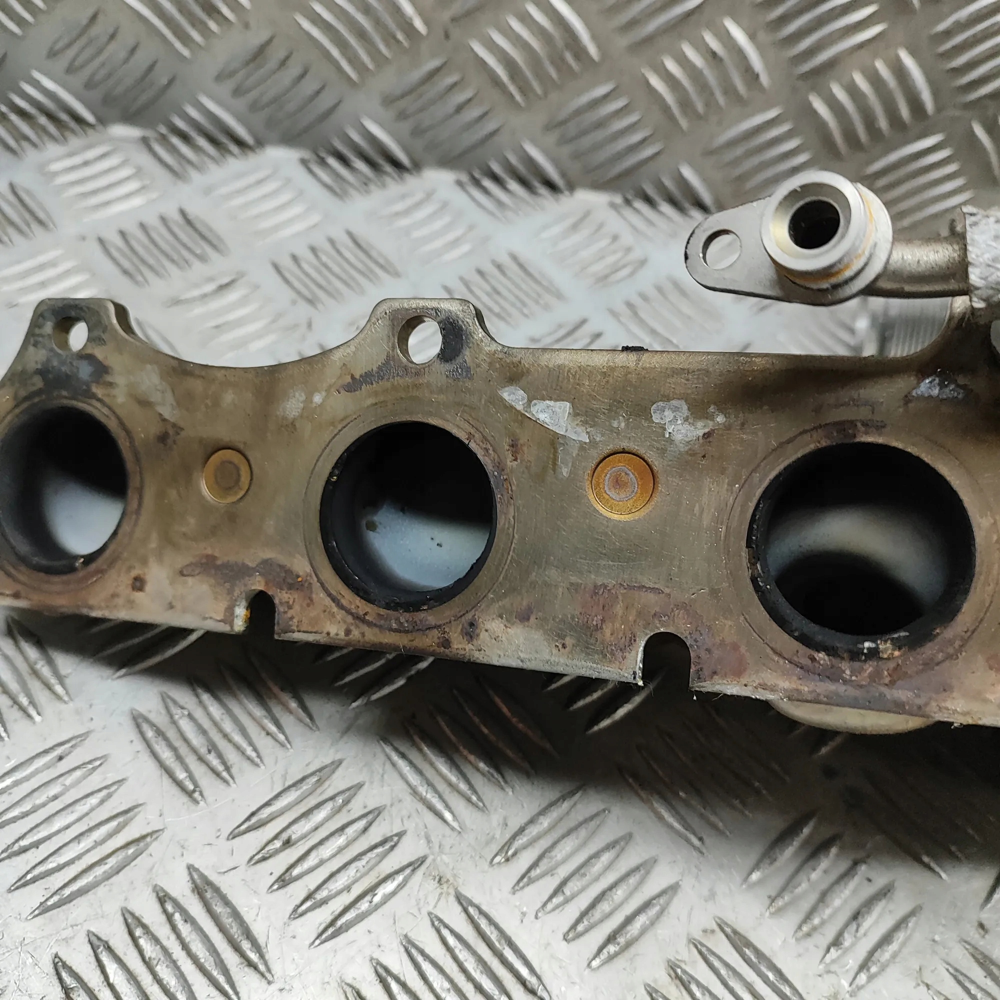 Collecteur d'échappement Audi A8 D2 OEM 079253034CF image 3