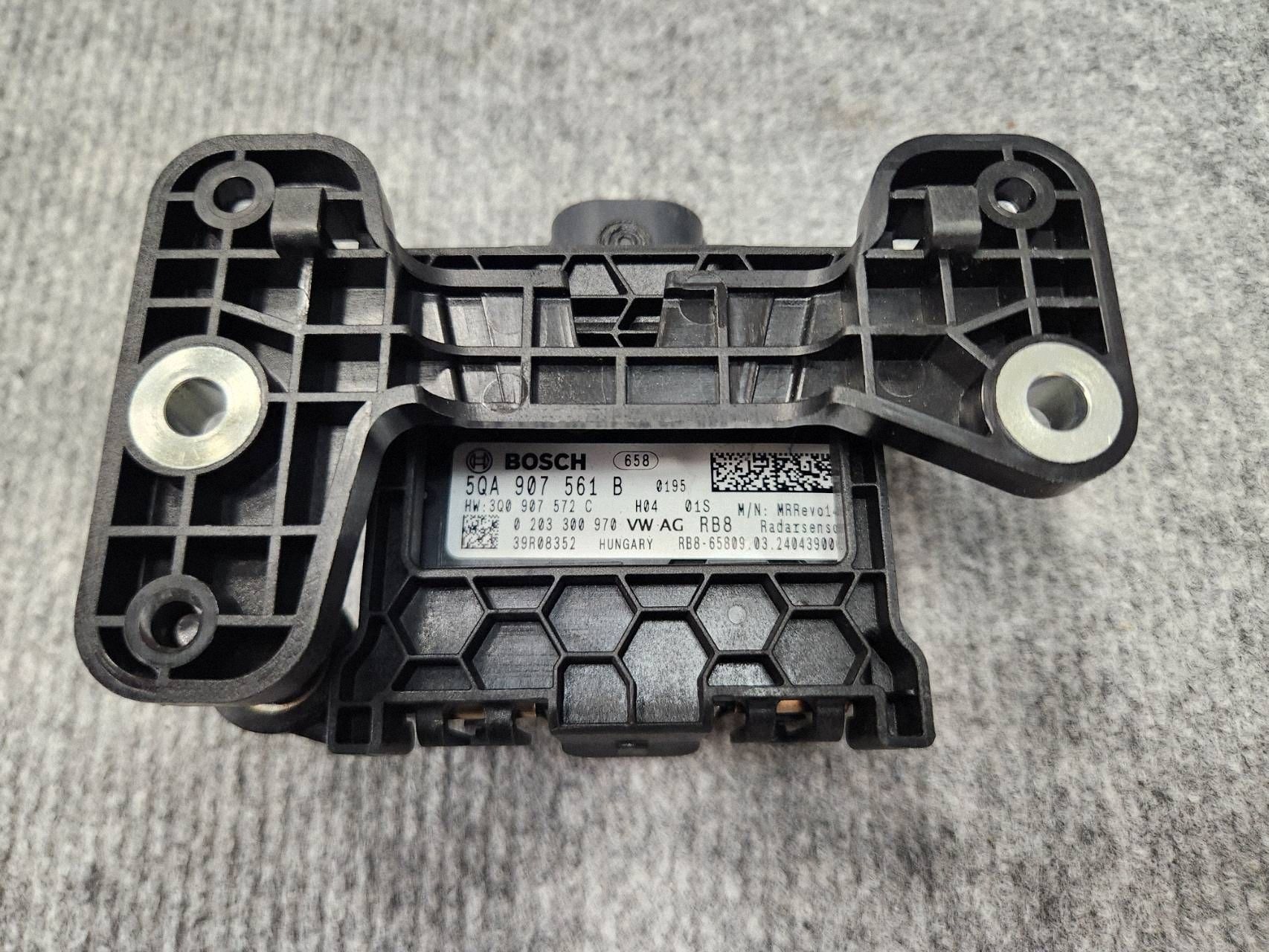 Radar VW Touran 5T1 5QA907561B Usato image 4