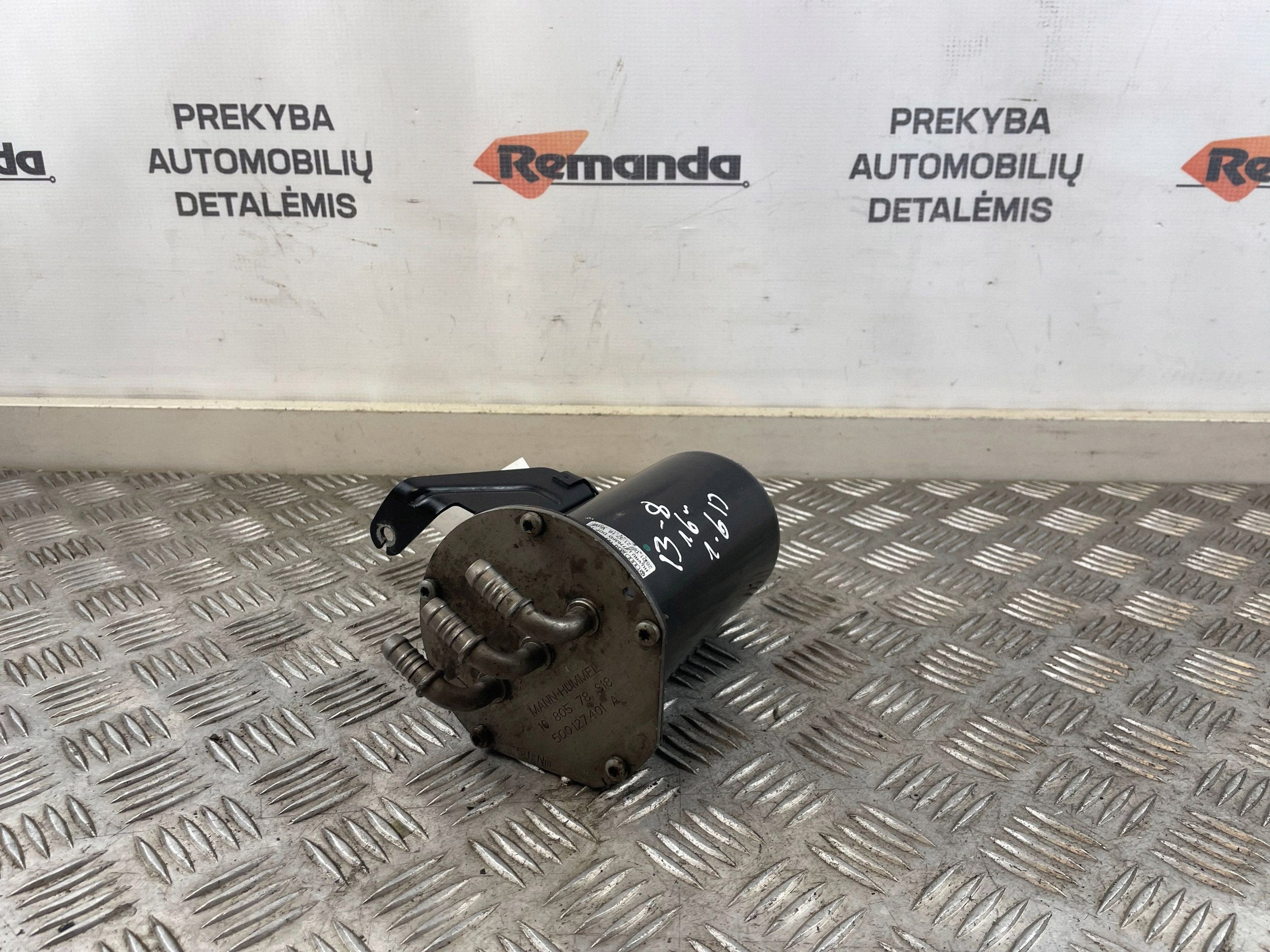 Bränslefilterhus VW TIGUAN OEM 5Q0127401 2.0L diesel image 2