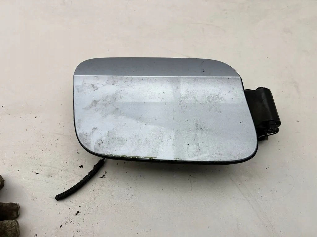 Kraftstoffklappenmotor OEM 621781 für Opel Insignia A Estate image 2
