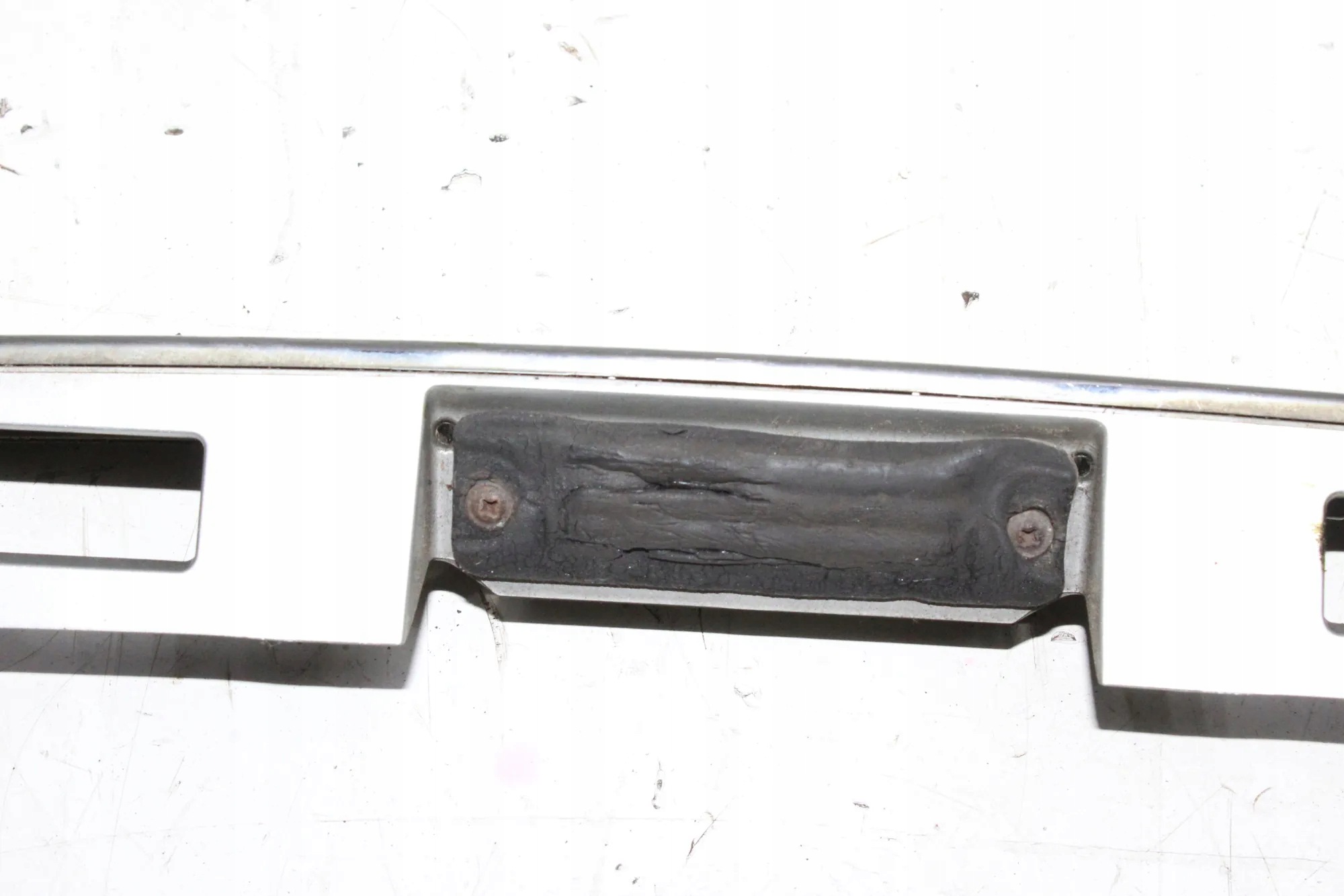 Barre d'éclairage plaque Lexus RX 450H OEM 7680148040 image 7