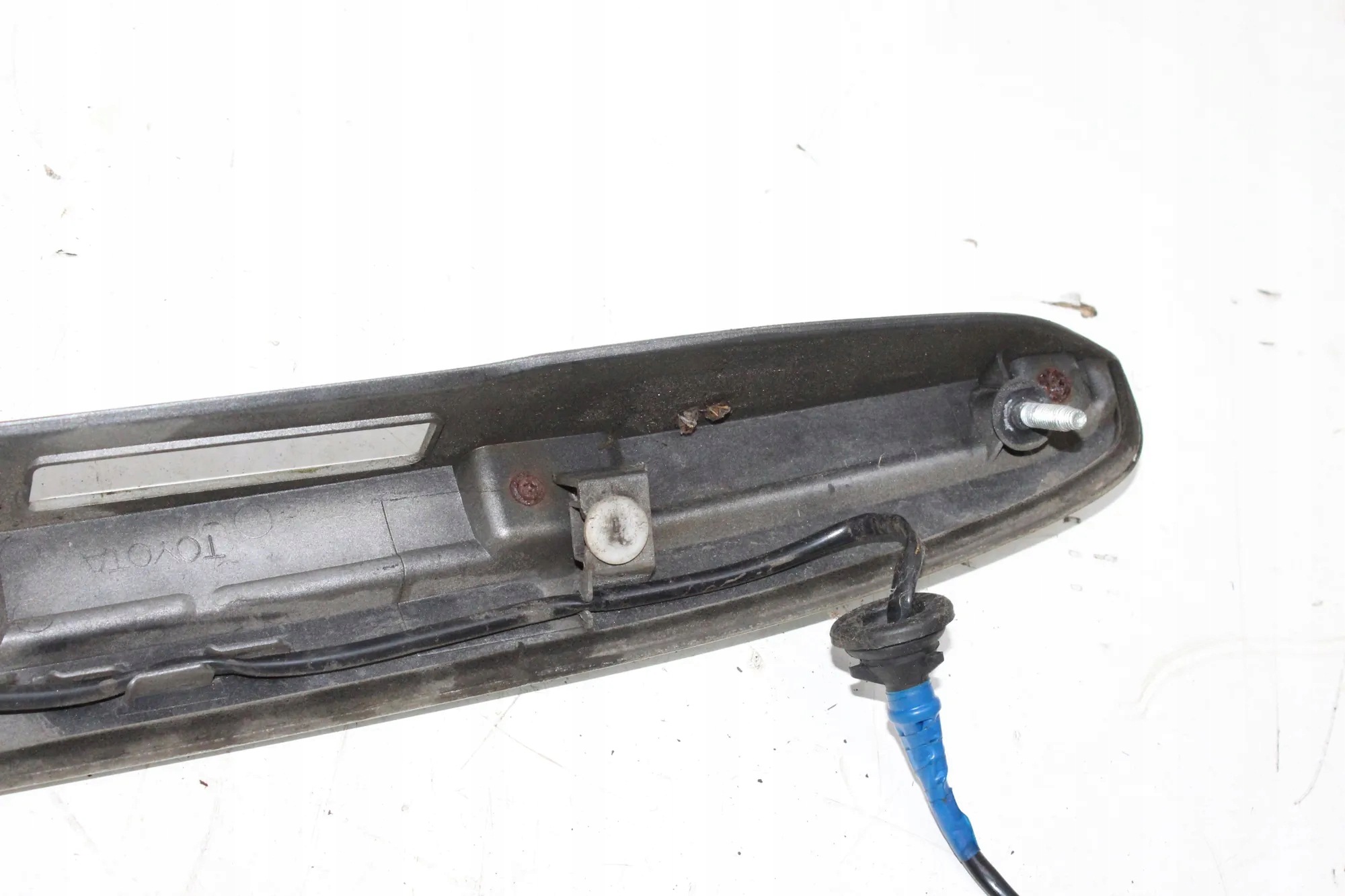 Barre d'éclairage plaque Lexus RX 450H OEM 7680148040 image 10