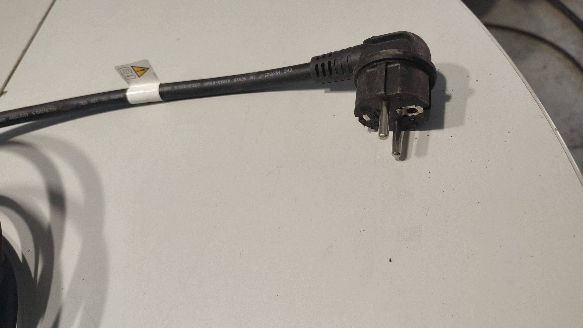 Câble de charge batterie OEM A0005833405 Mercedes-Benz image 5