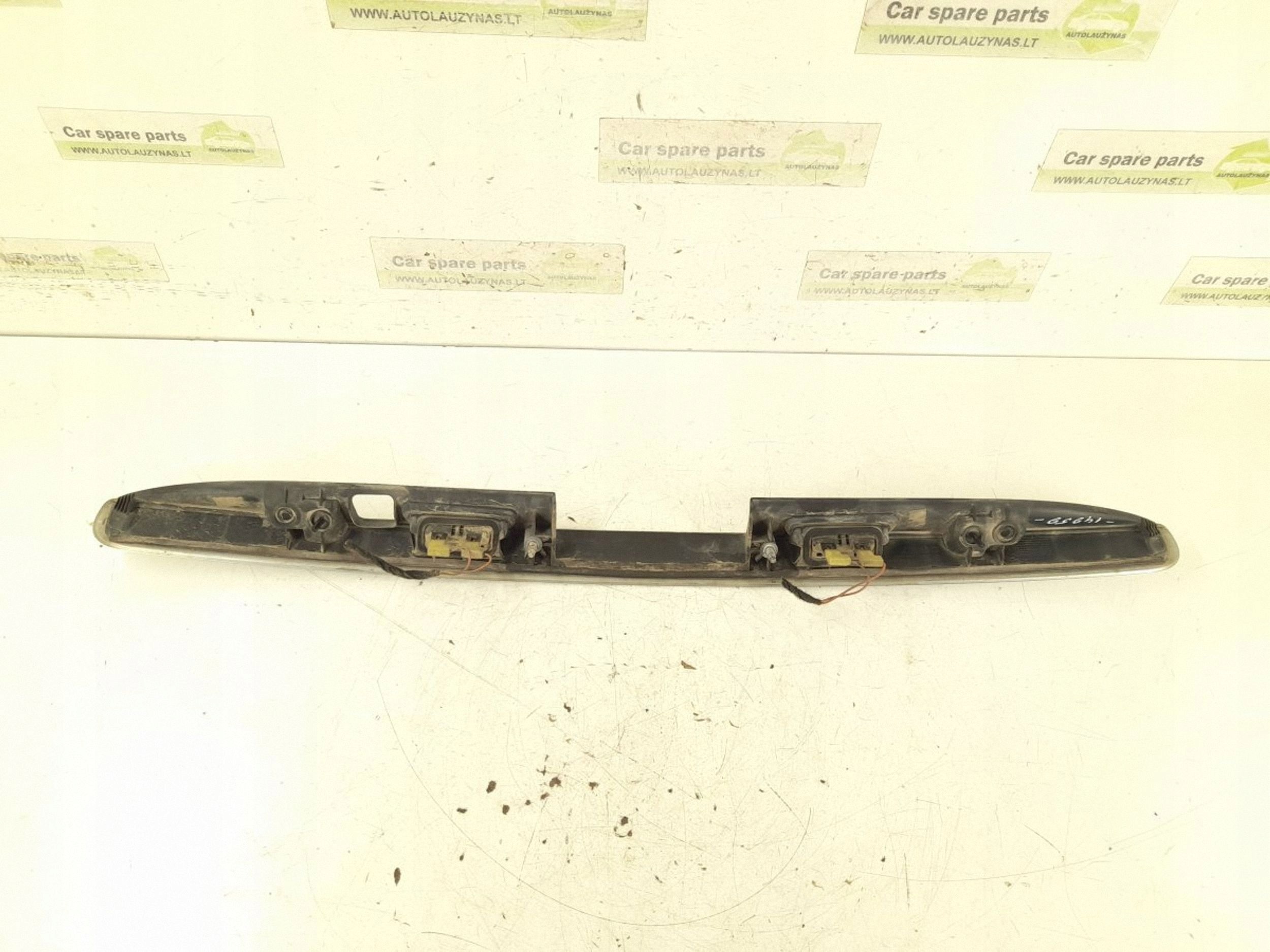 OEM A1647400893 Feu de plaque Mercedes ML W164 image 5