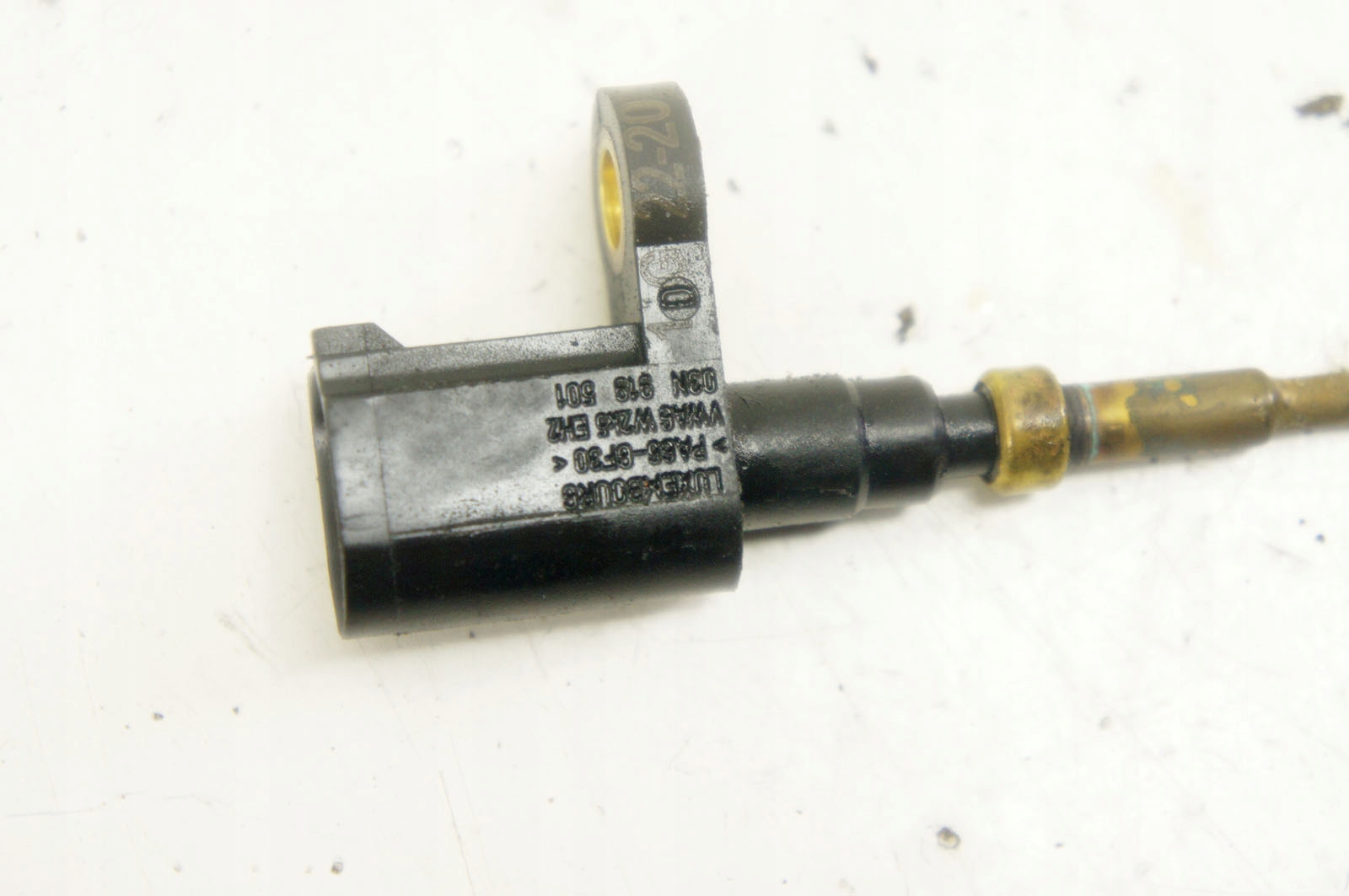 VW Kylvätsketemperatursensor OEM 03N919501 2.0L Diesel image 4