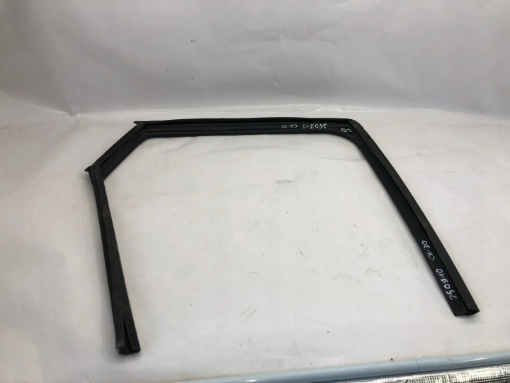 Dichtung hintere rechte Tür MAZDA CX-3 (DK) 8G311213 2.0L Benzin