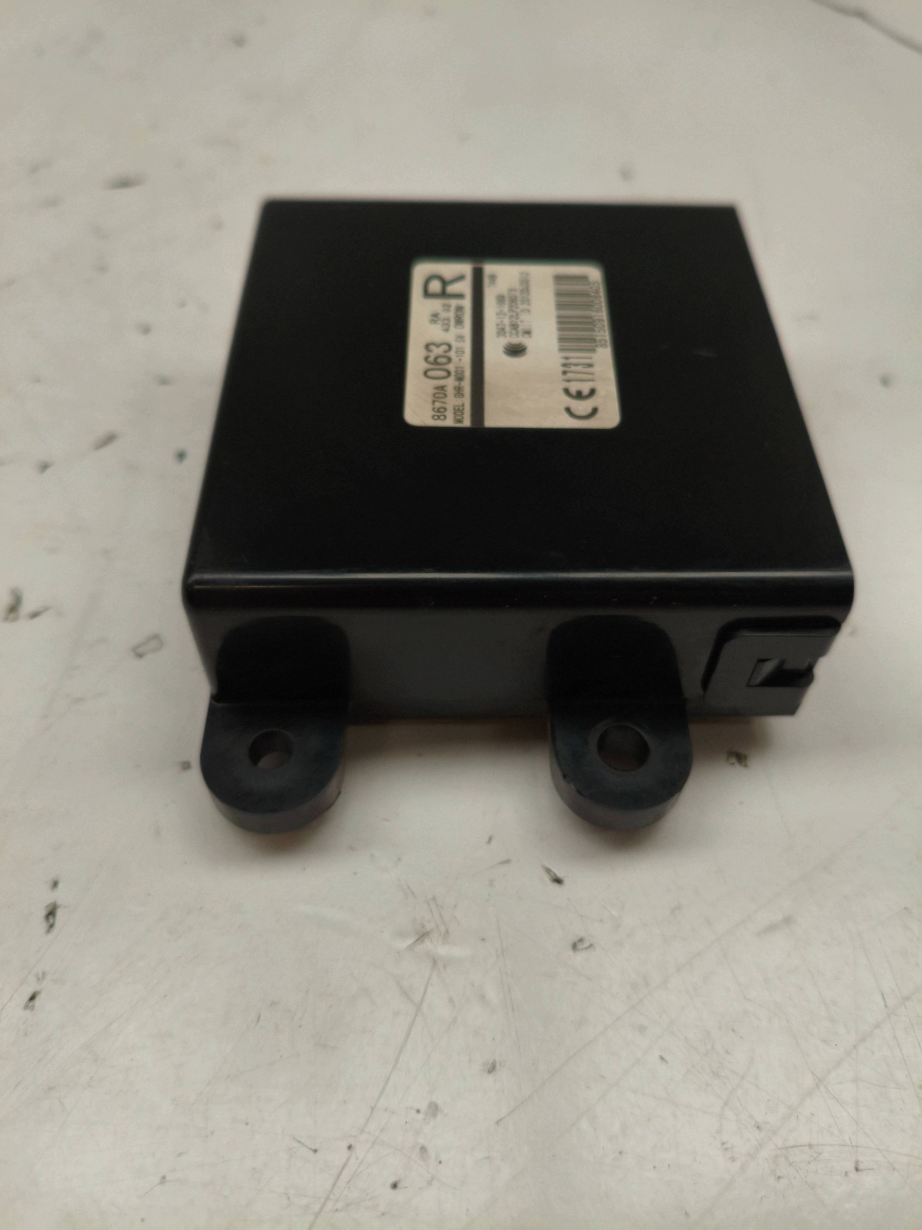 Módulo inmovilizador OEM 8670A063 Mitsubishi image 3